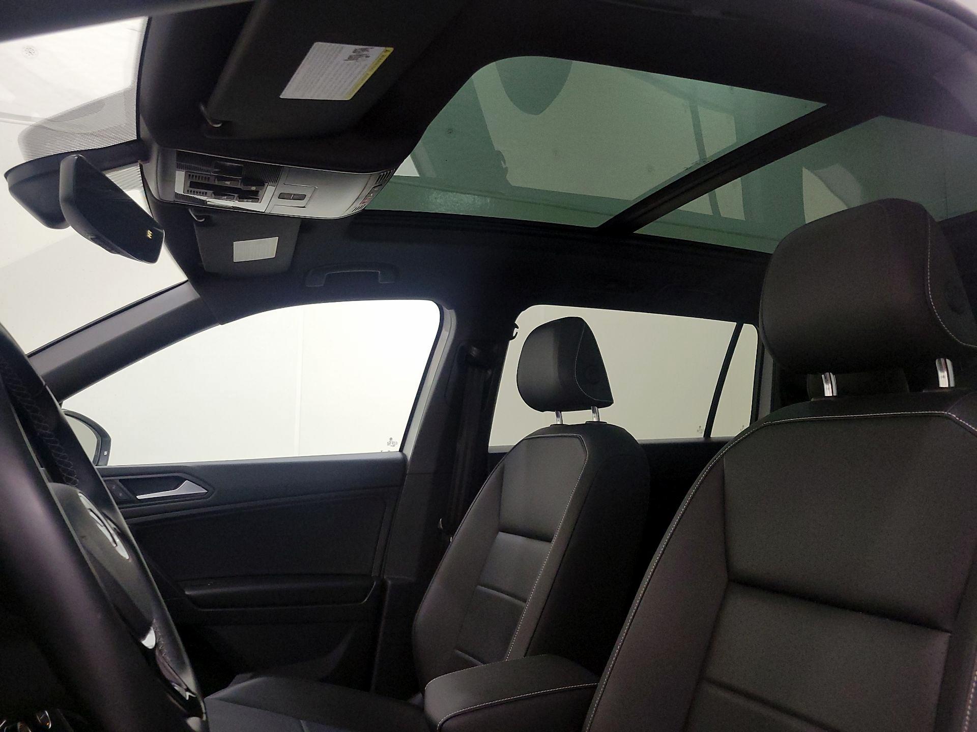 Thumbnail: 2021 Volkswagen Tiguan - 19