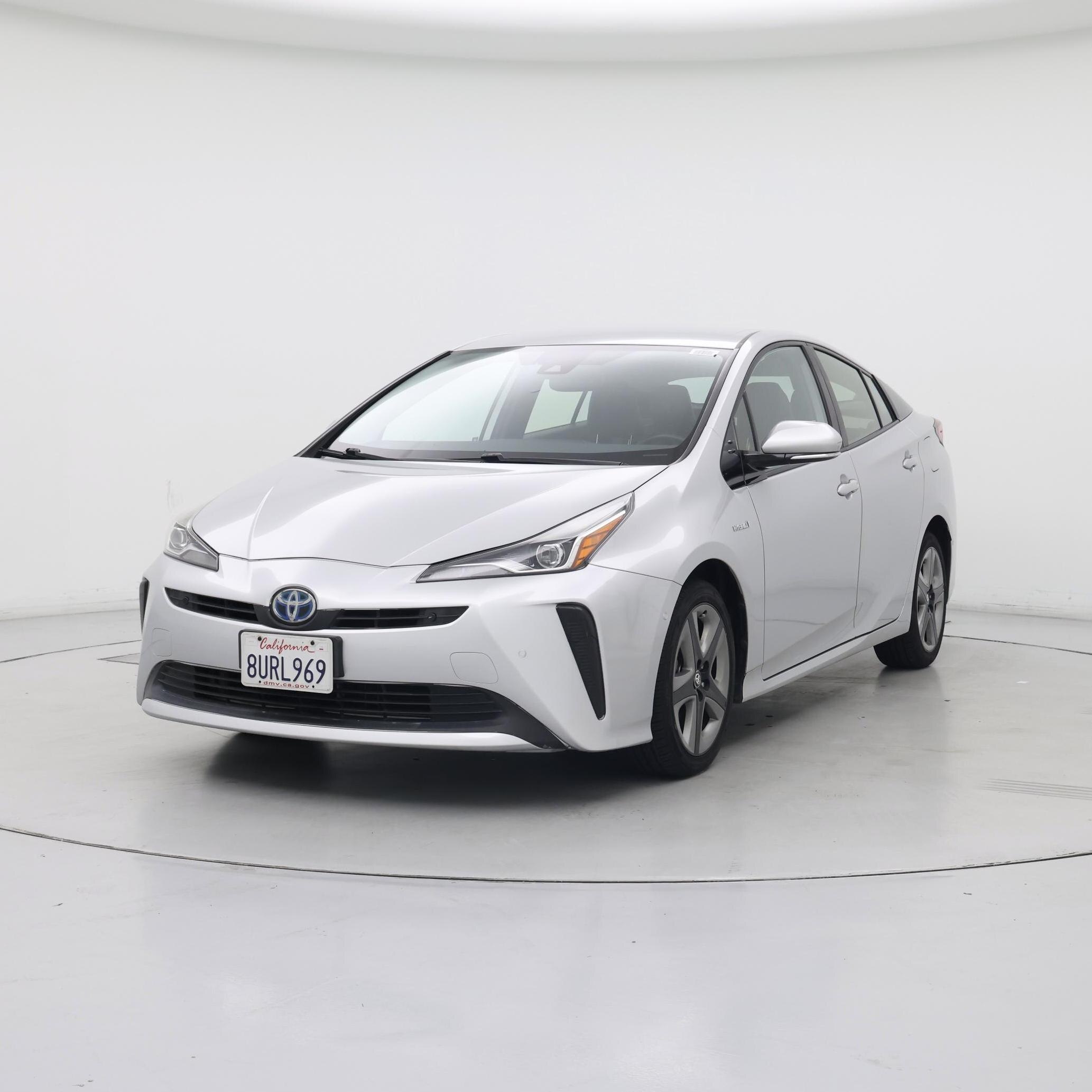 Thumbnail: 2019 Toyota Prius - 4