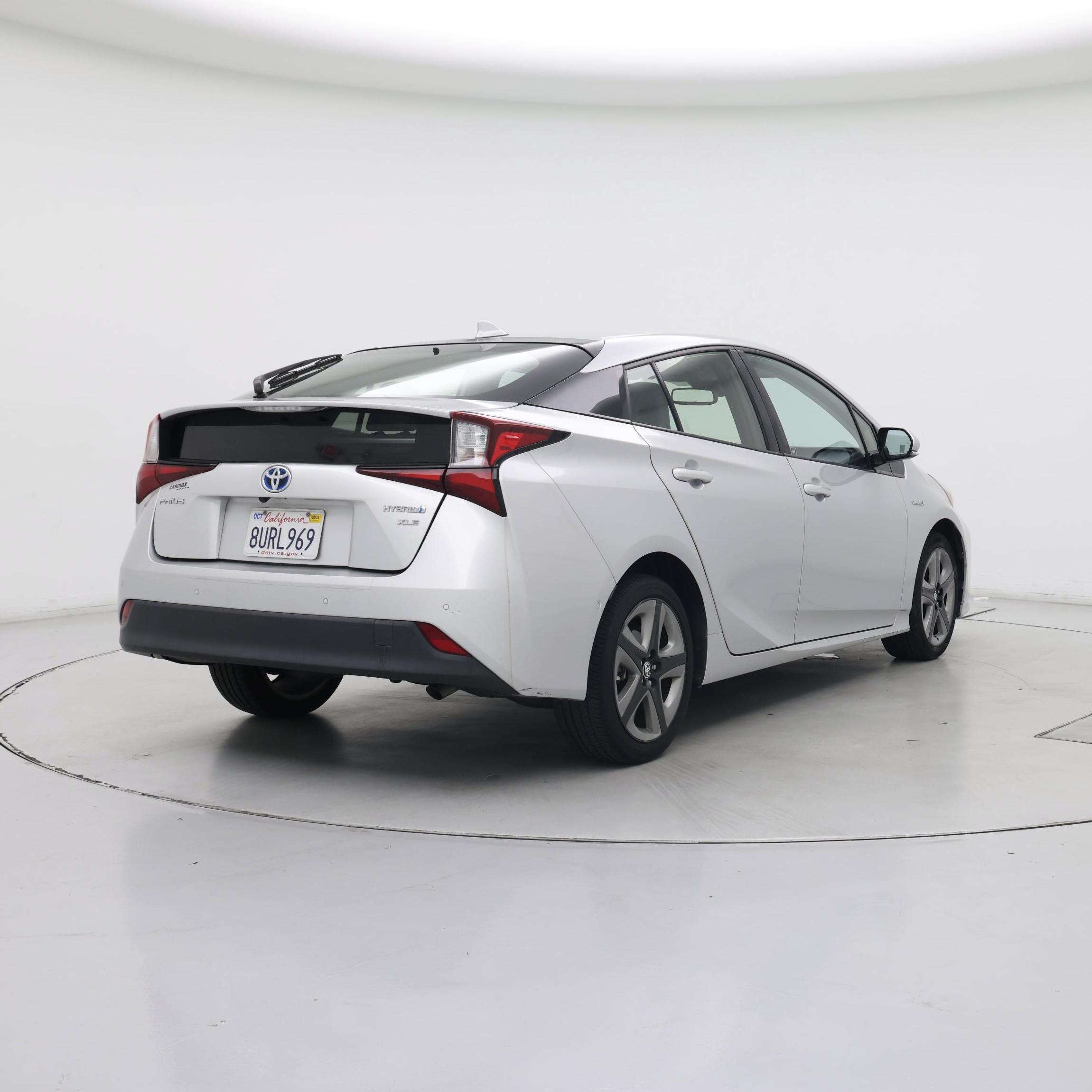 Thumbnail: 2019 Toyota Prius - 8