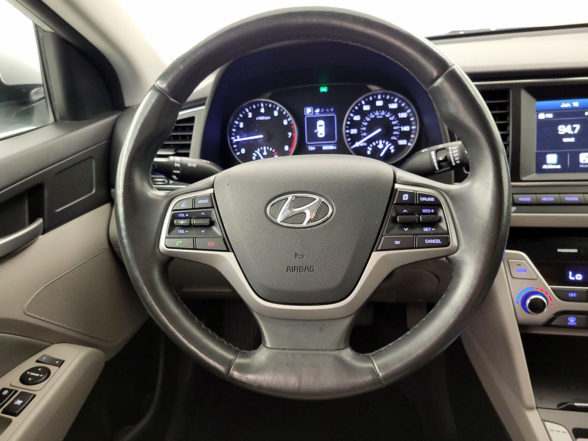 Thumbnail: 2017 Hyundai Elantra - 10