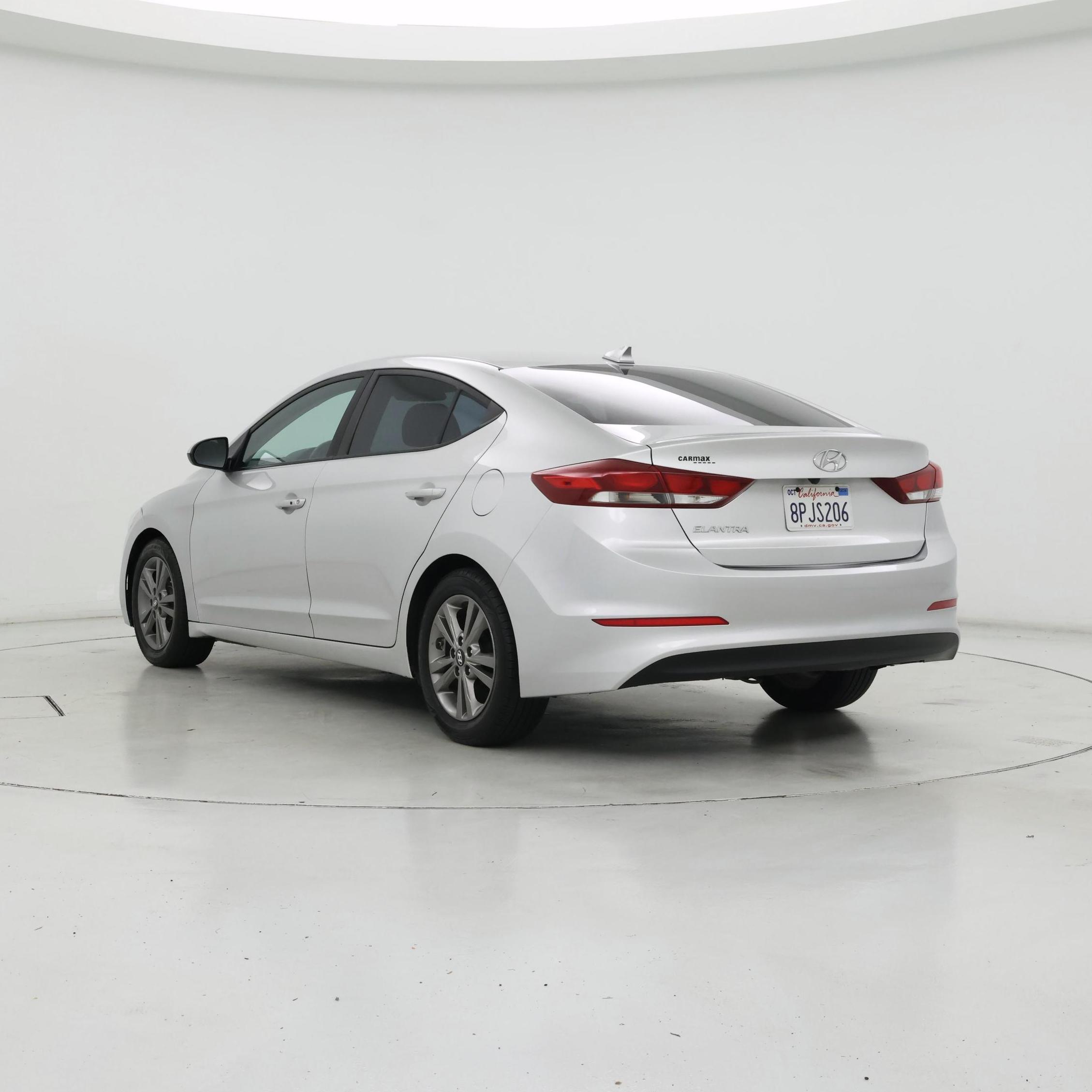 Thumbnail: 2017 Hyundai Elantra - 2