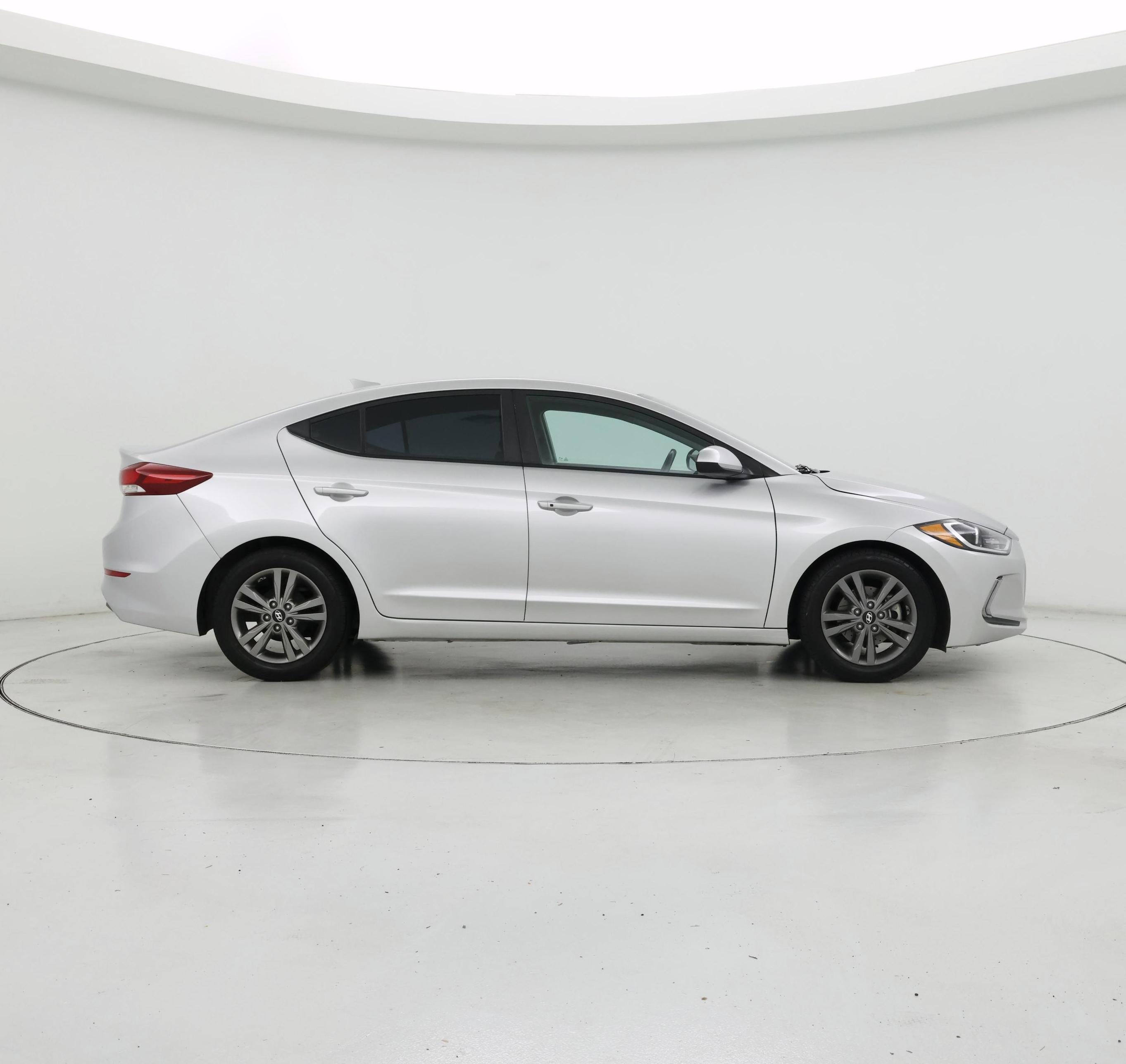Thumbnail: 2017 Hyundai Elantra - 7