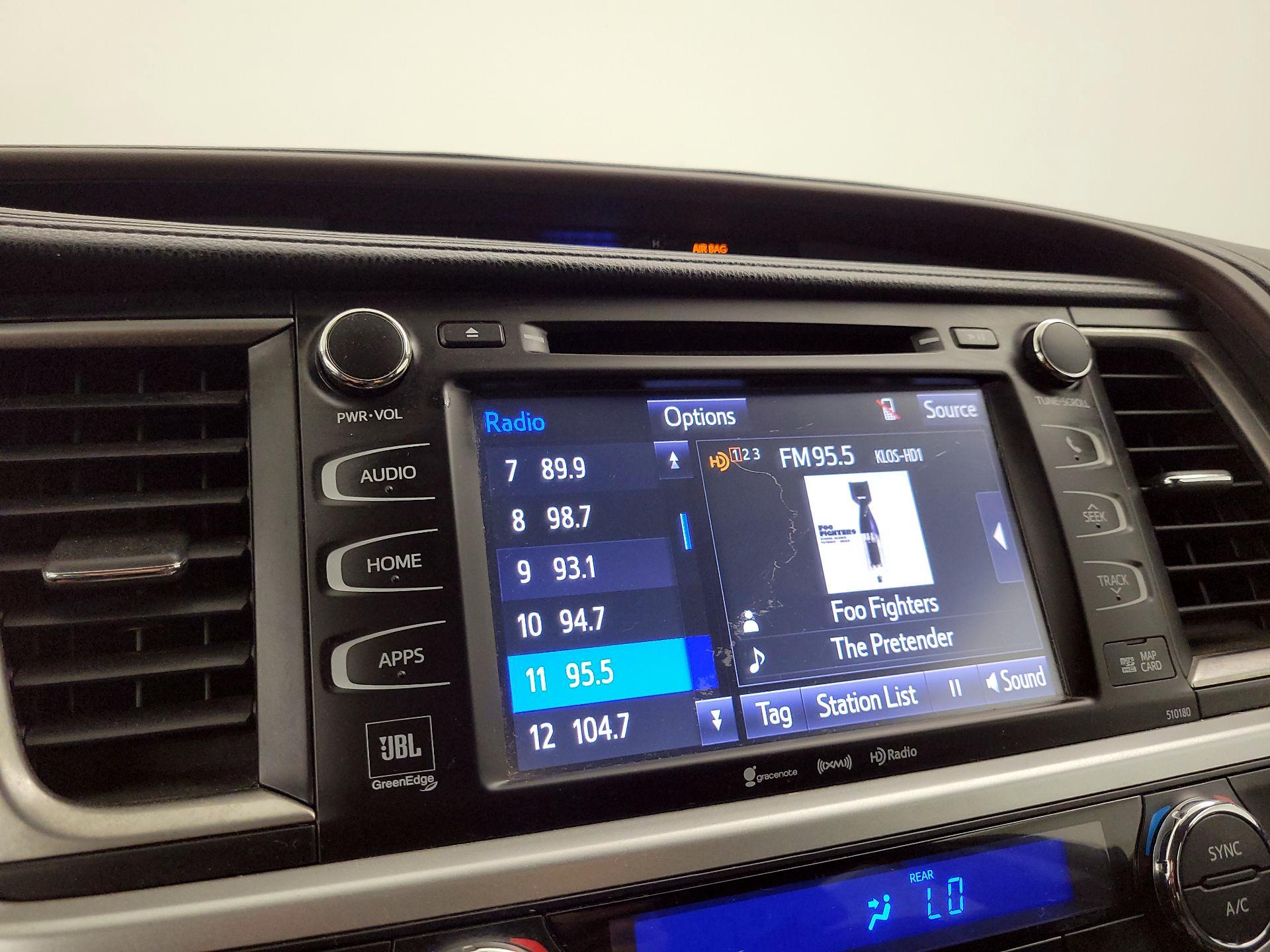 Thumbnail: 2017 Toyota Highlander - 16
