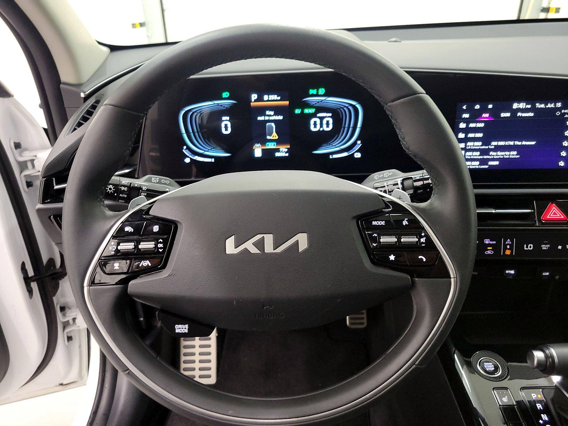 Thumbnail: 2024 Kia Niro - 10