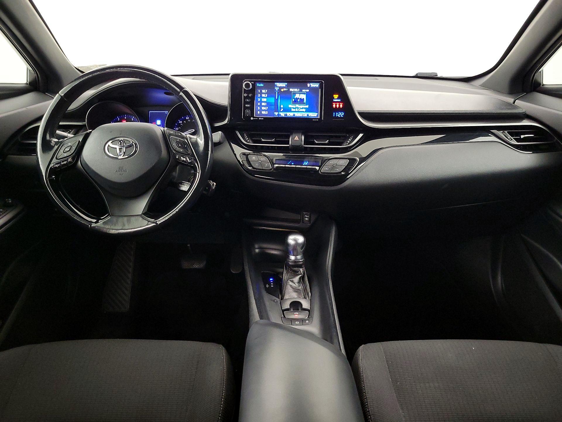 Thumbnail: 2018 Toyota C-HR - 9