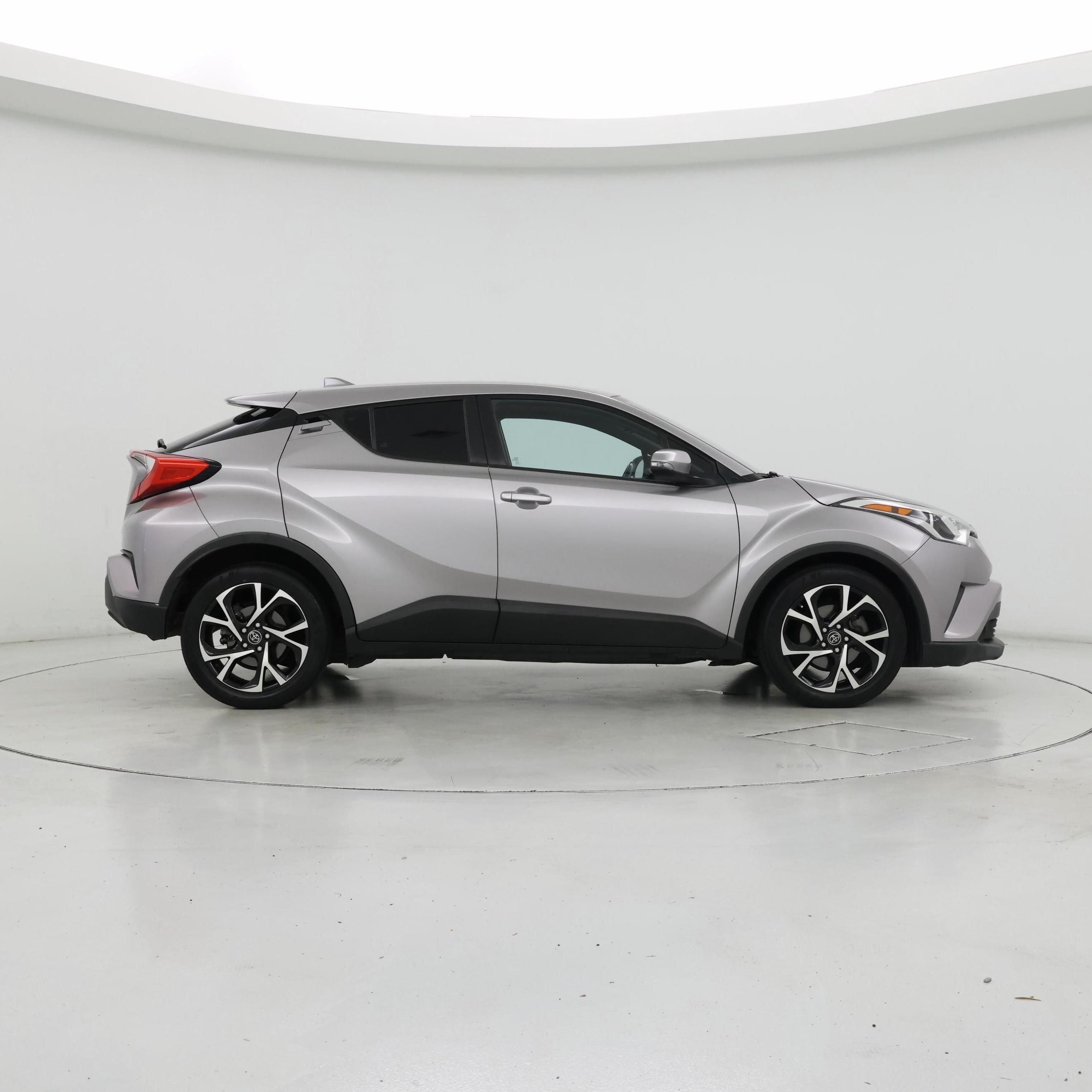 Thumbnail: 2018 Toyota C-HR - 7