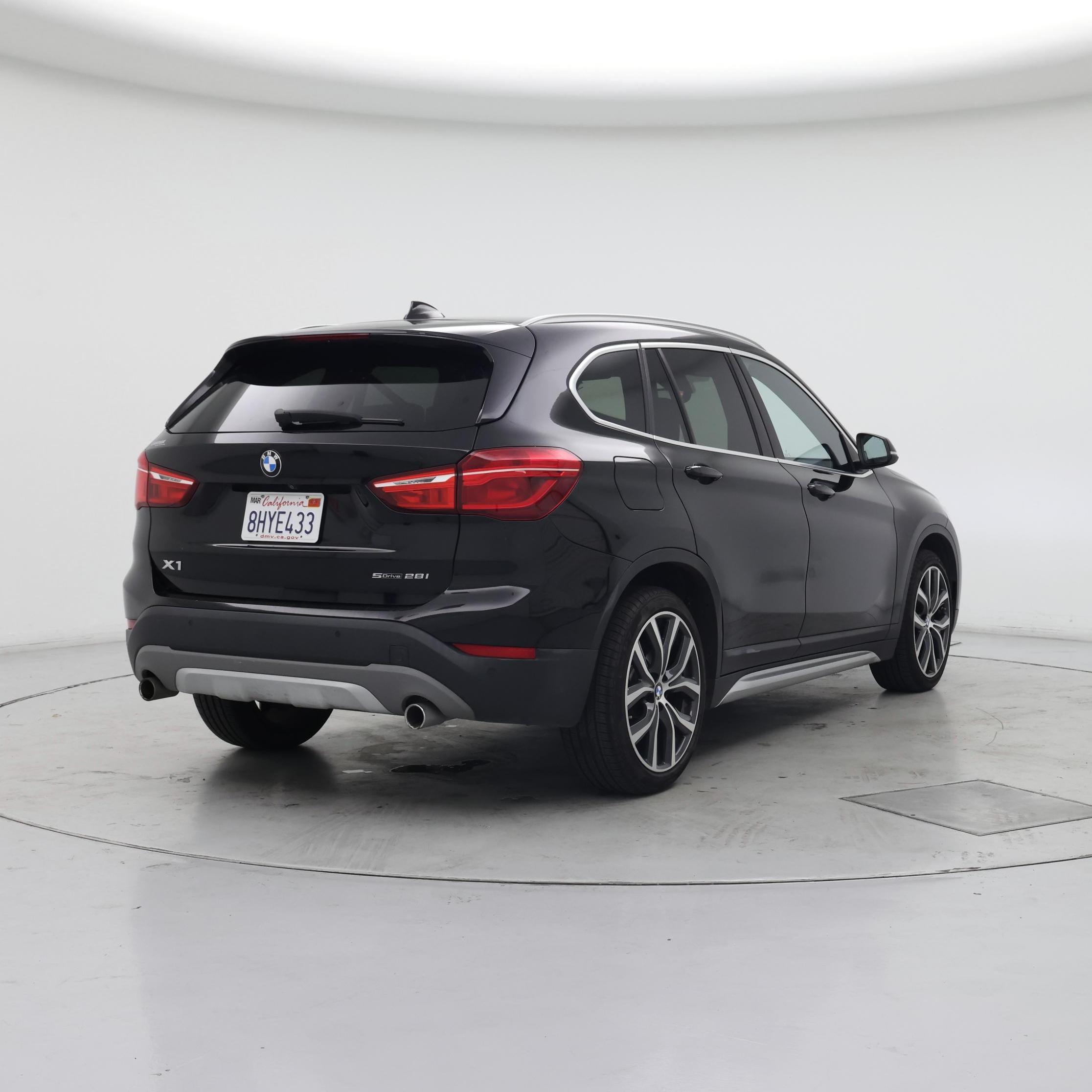 Thumbnail: 2019 BMW X1 - 8