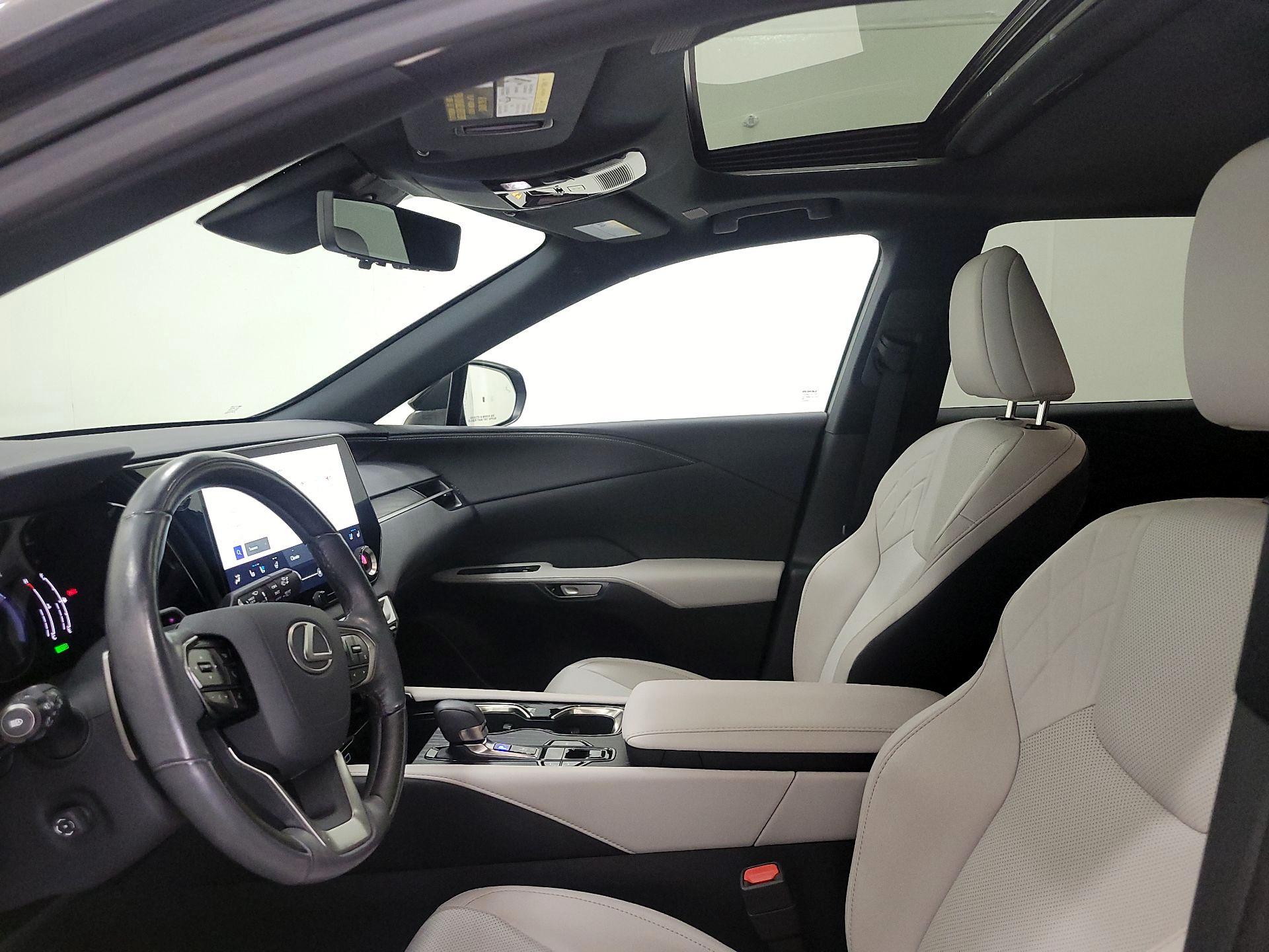 Thumbnail: 2023 Lexus RX - 19