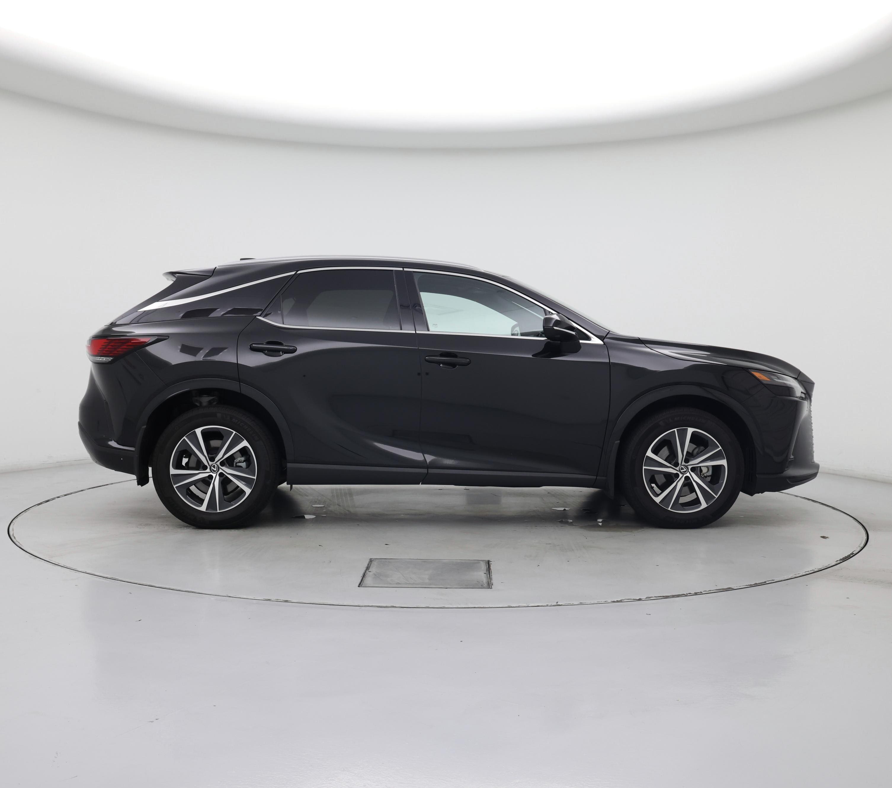 Thumbnail: 2023 Lexus RX - 7