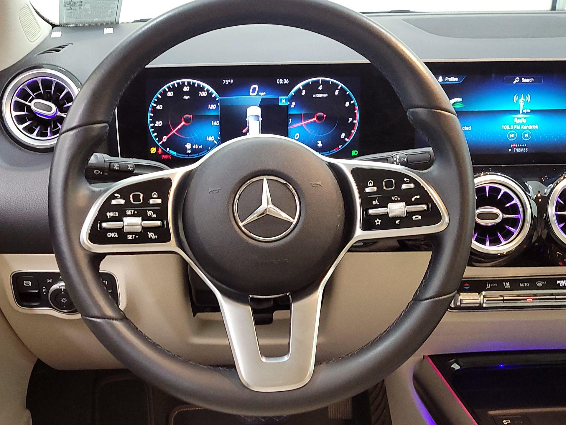 Thumbnail: 2021 Mercedes-Benz GLA - 10