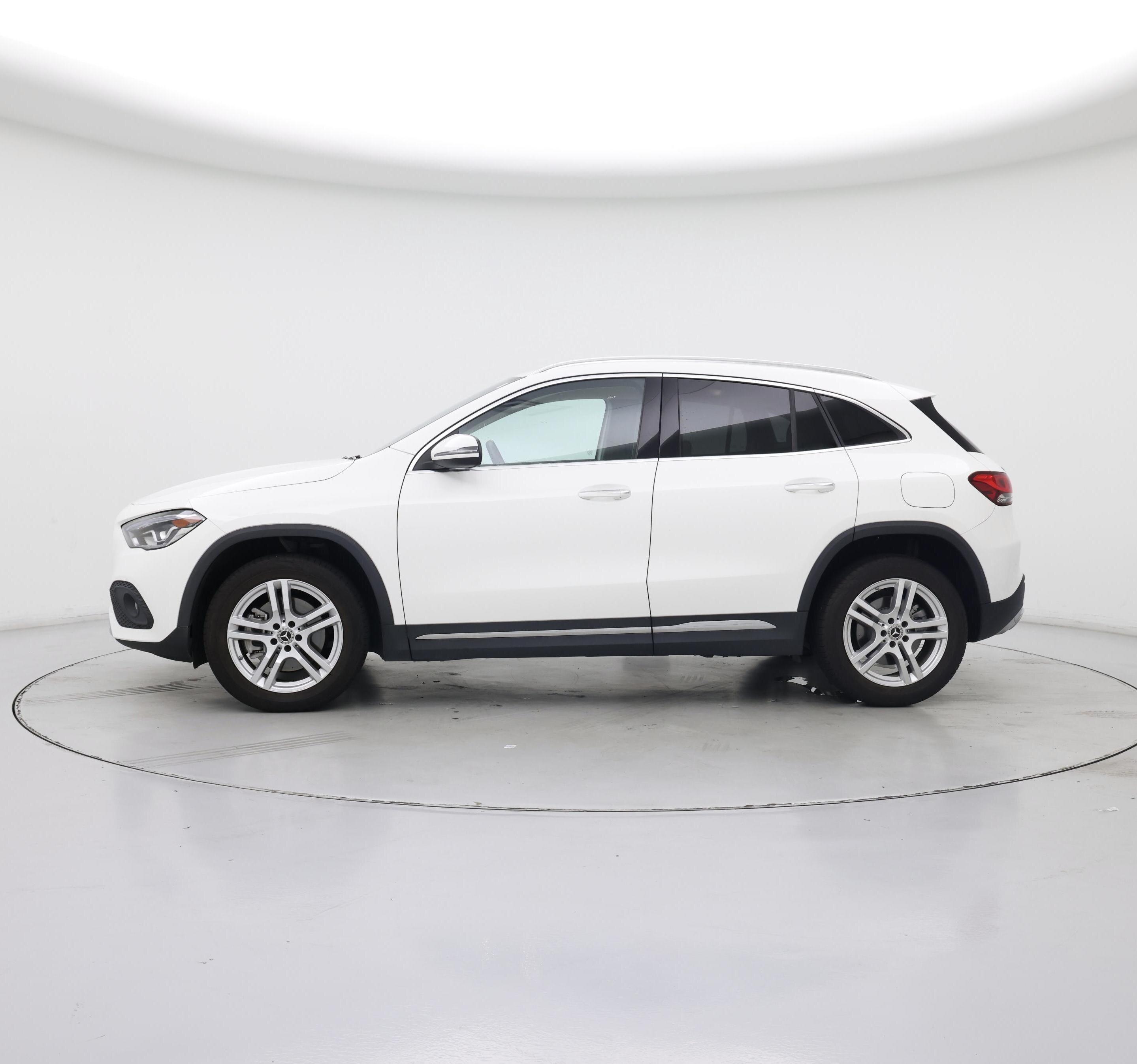 Thumbnail: 2021 Mercedes-Benz GLA - 3