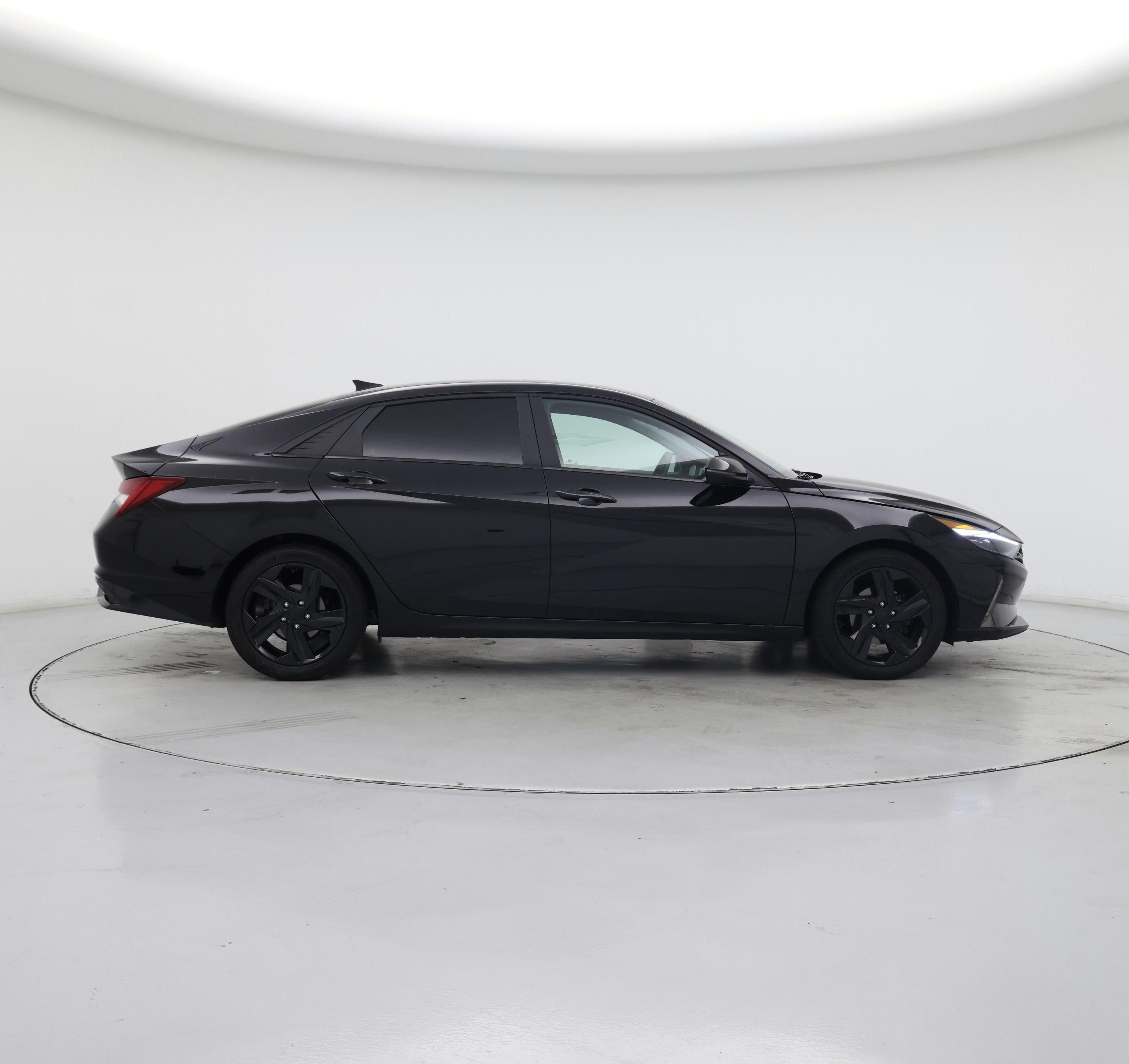 Thumbnail: 2023 Hyundai Elantra - 7