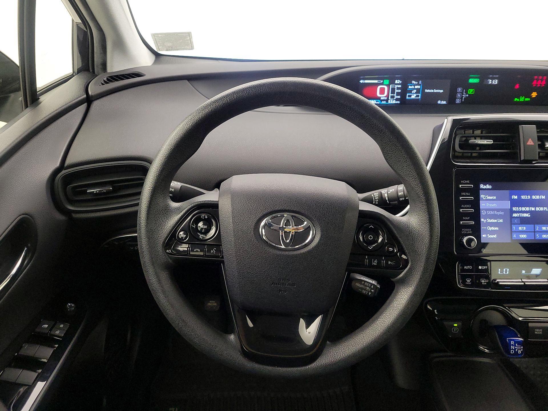 Thumbnail: 2021 Toyota Prius - 10