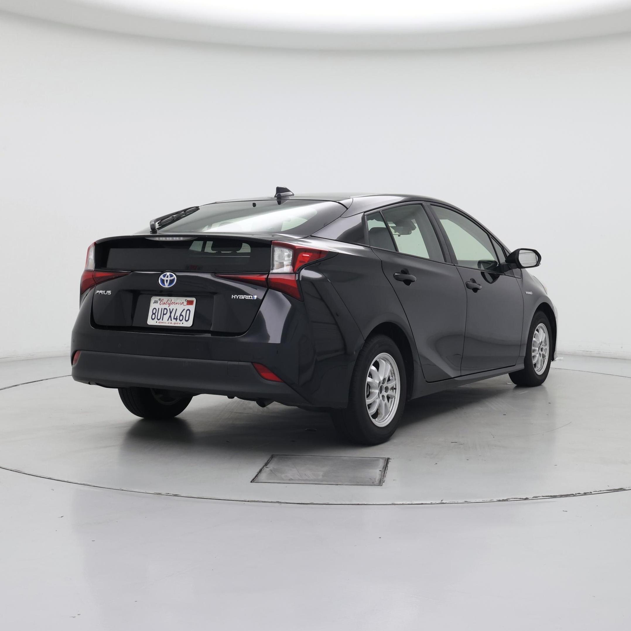 Thumbnail: 2021 Toyota Prius - 8