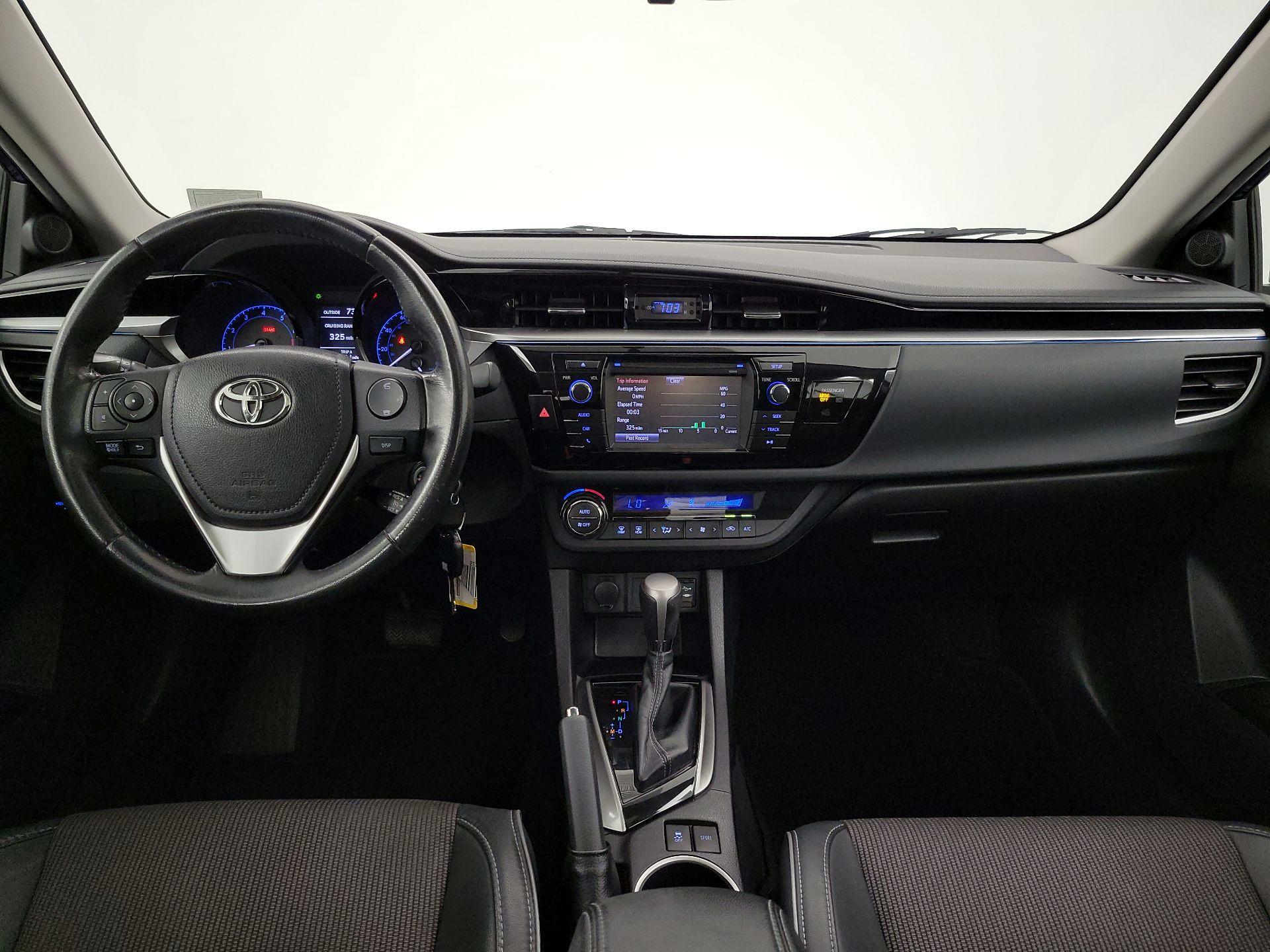 Thumbnail: 2014 Toyota Corolla - 9