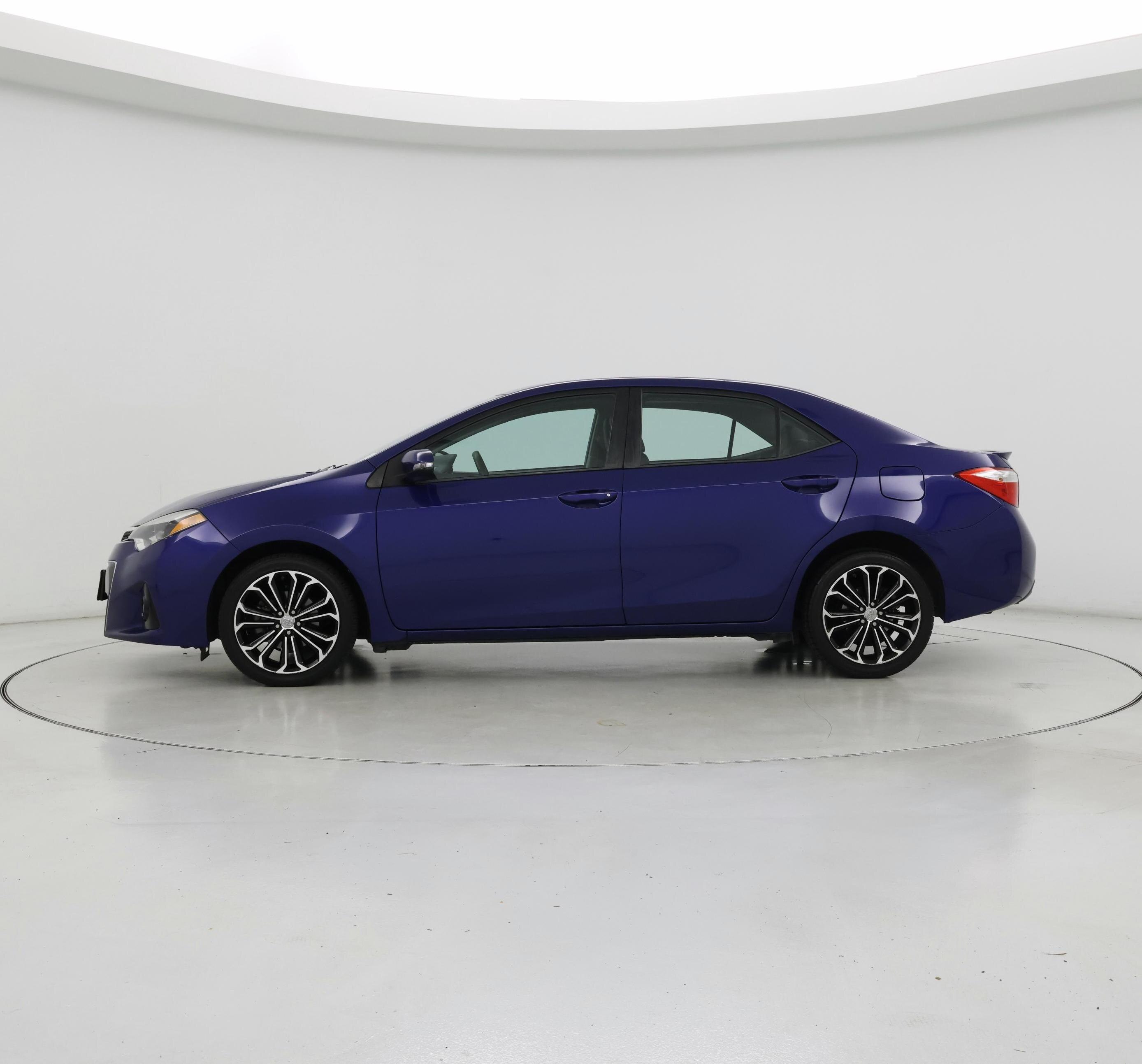 Thumbnail: 2014 Toyota Corolla - 3