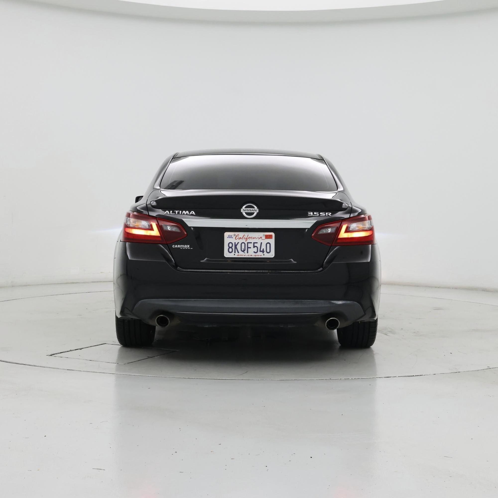 Thumbnail: 2017 Nissan Altima - 6