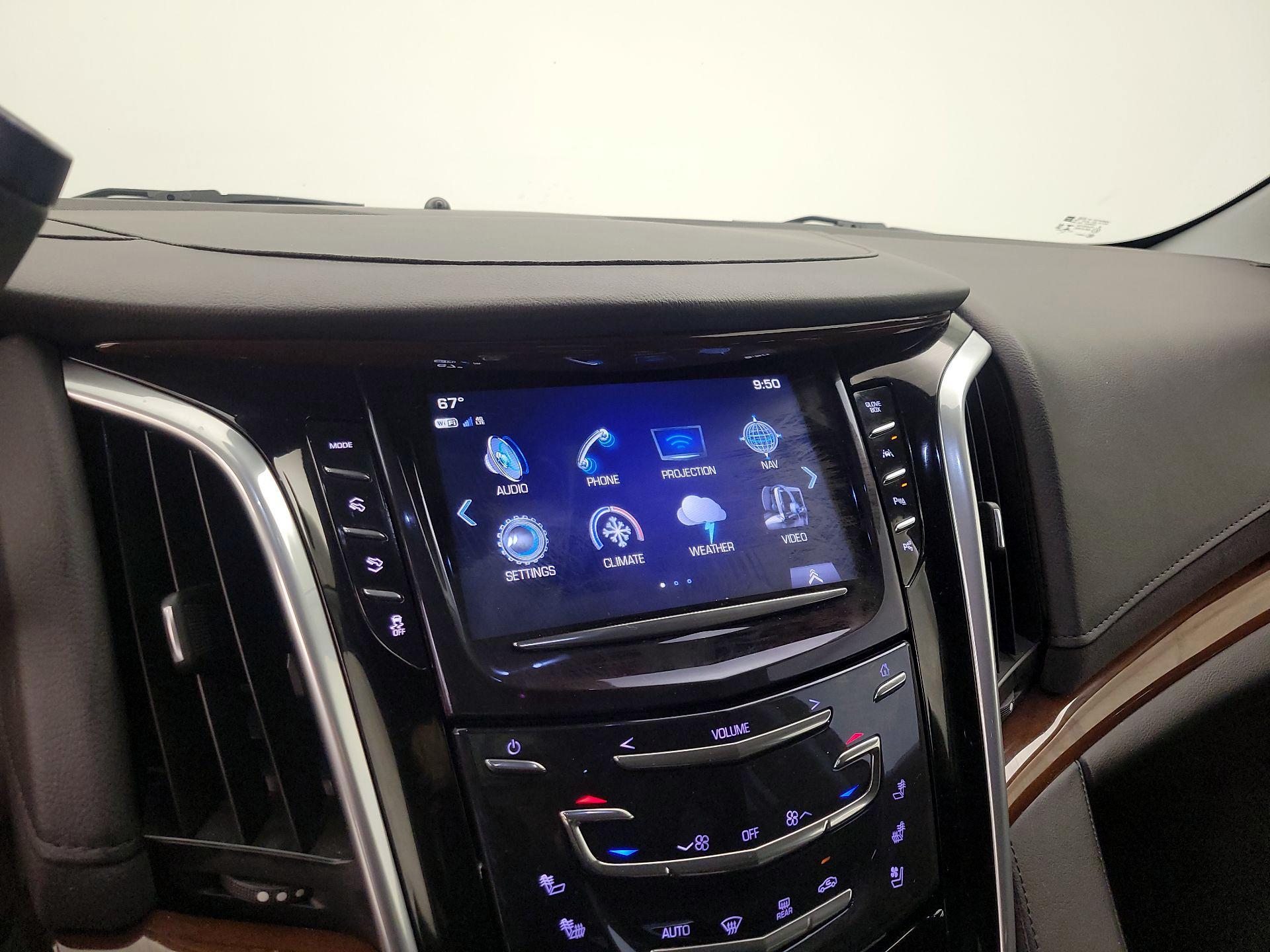 Thumbnail: 2020 Cadillac Escalade - 16