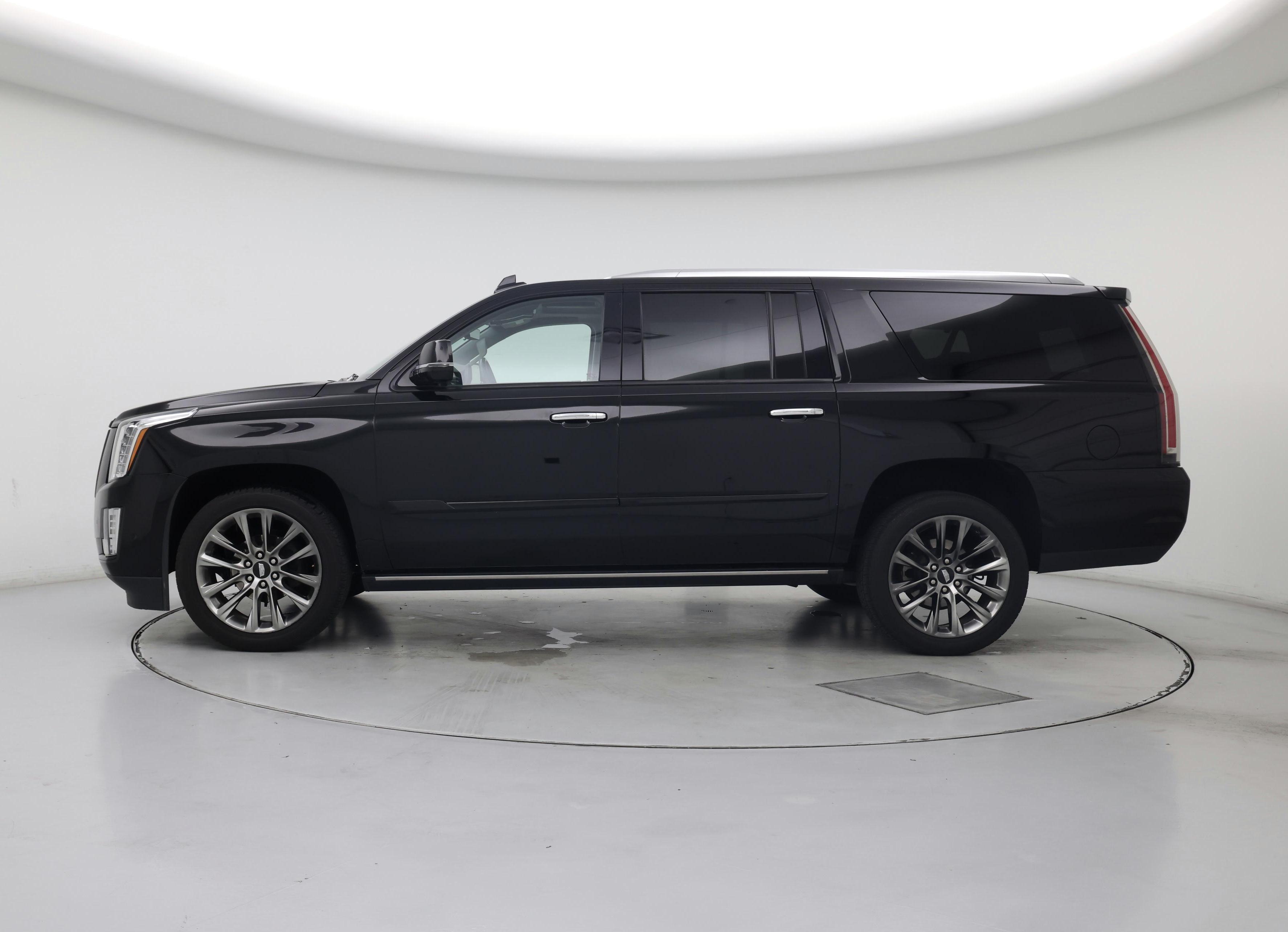 Thumbnail: 2020 Cadillac Escalade - 3