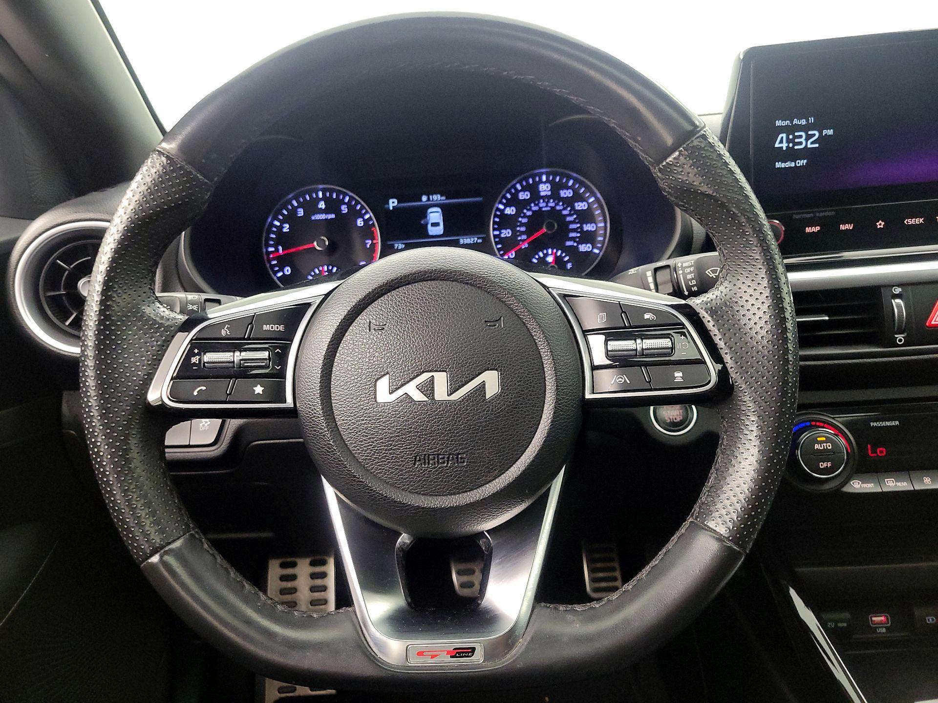 Thumbnail: 2023 Kia Forte - 10