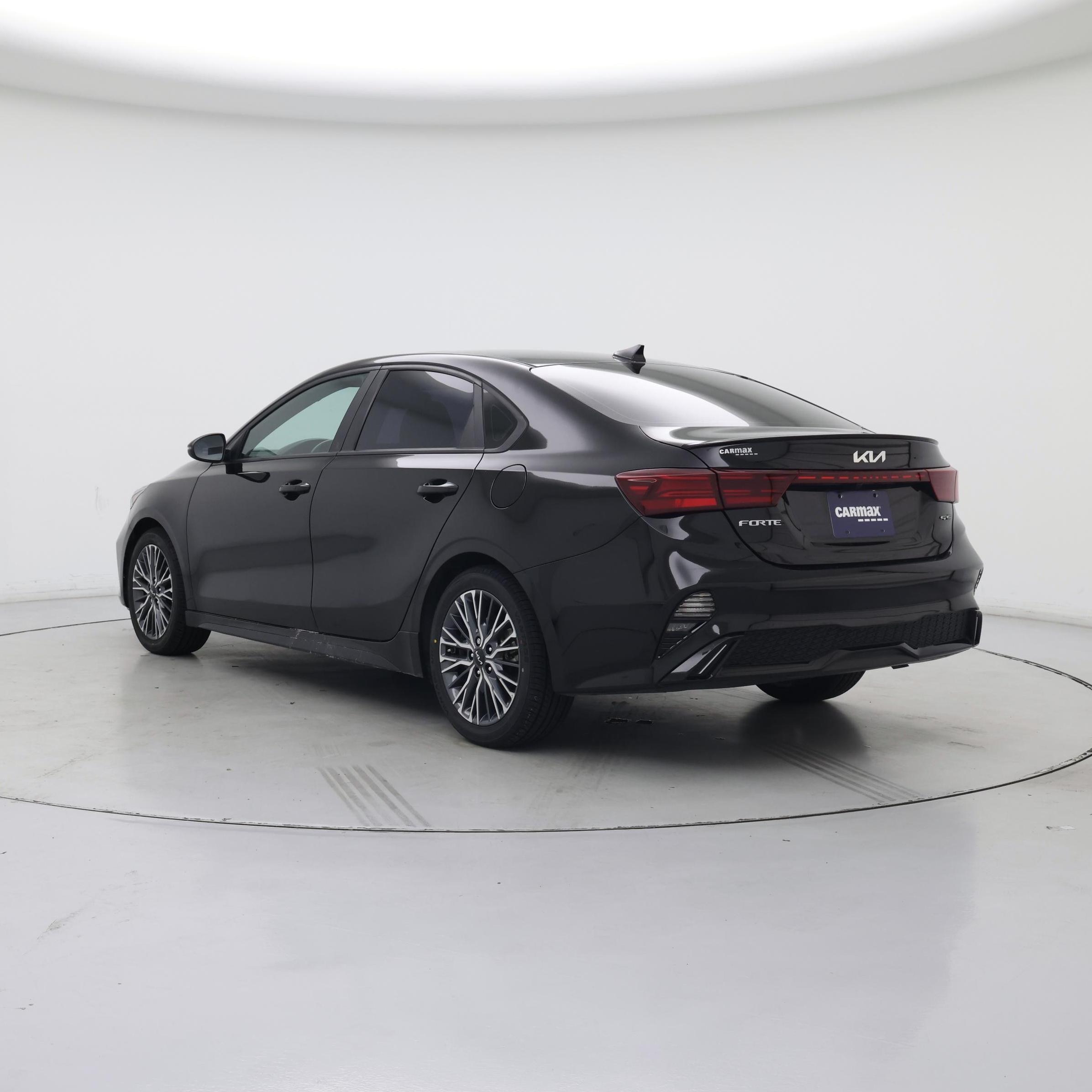 Thumbnail: 2023 Kia Forte - 2