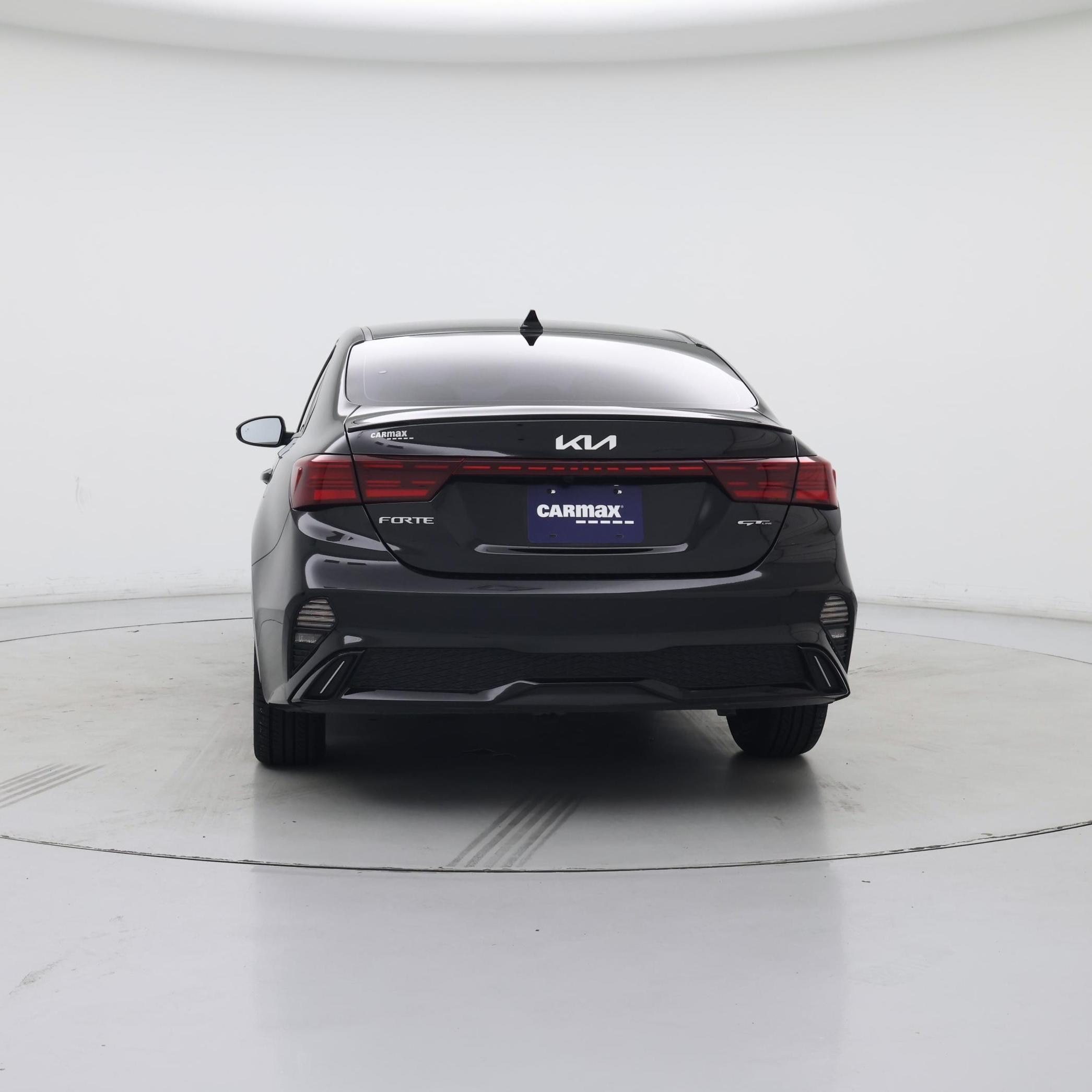 Thumbnail: 2023 Kia Forte - 6