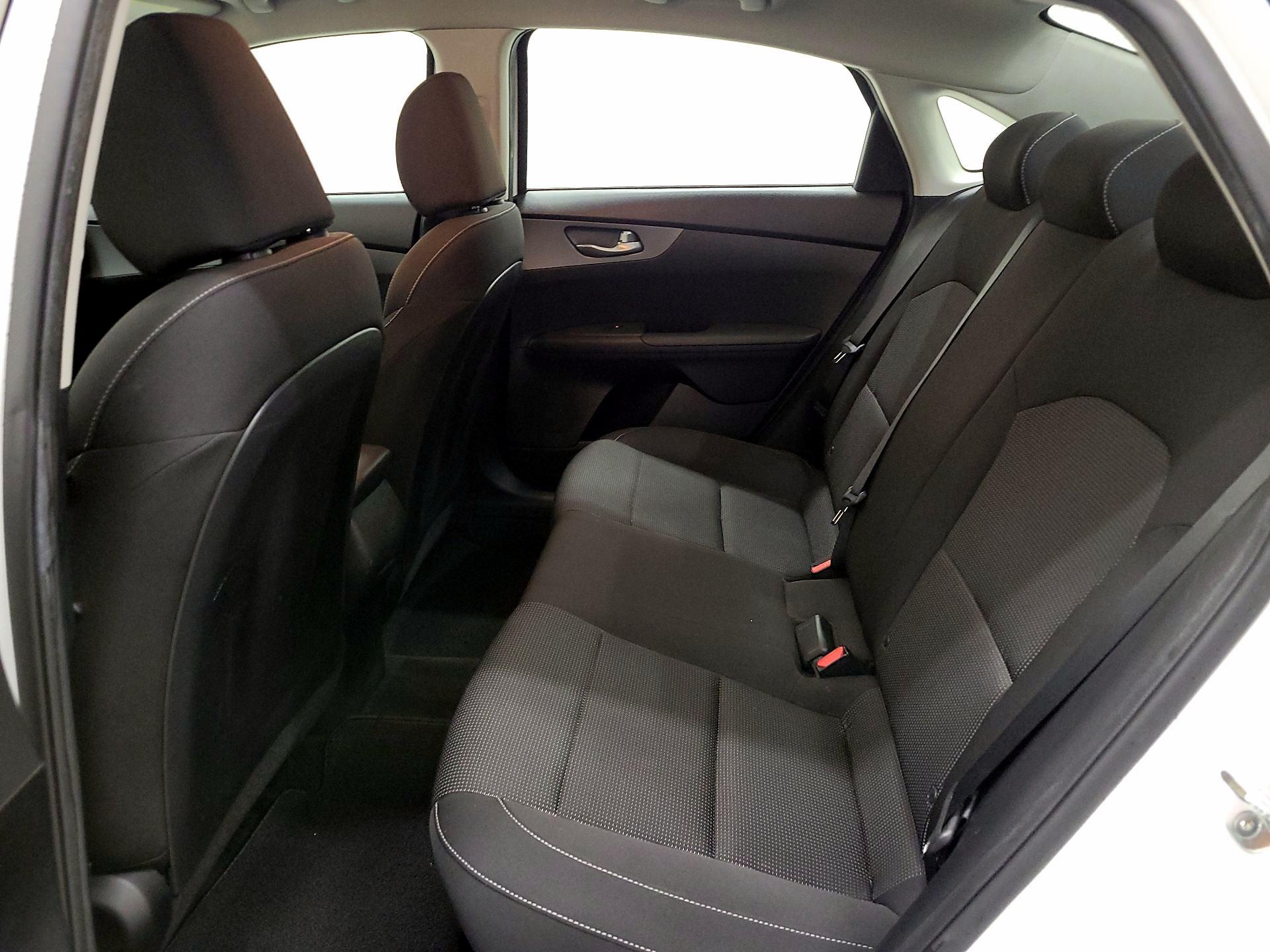 Thumbnail: 2019 Kia Forte - 20
