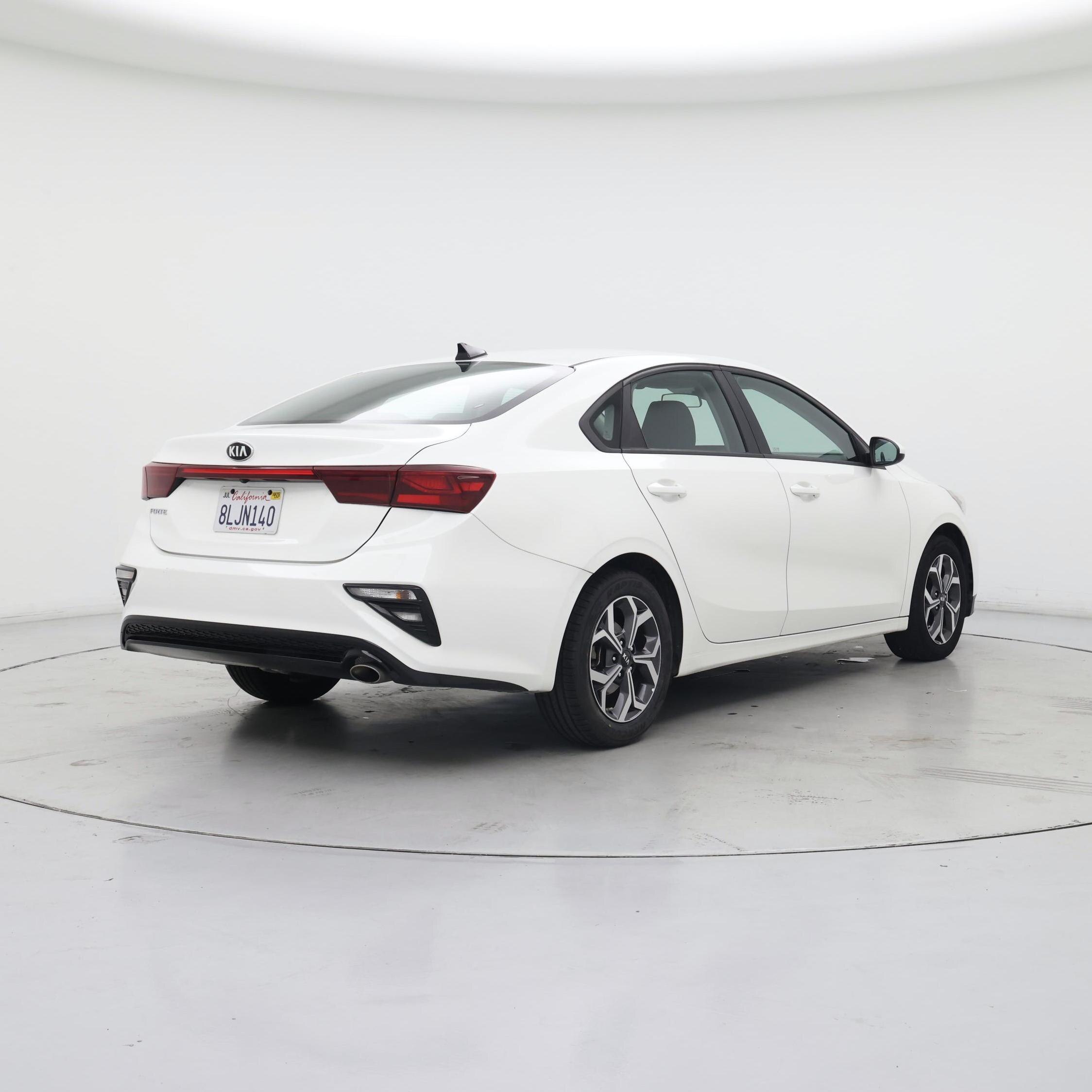 Thumbnail: 2019 Kia Forte - 8