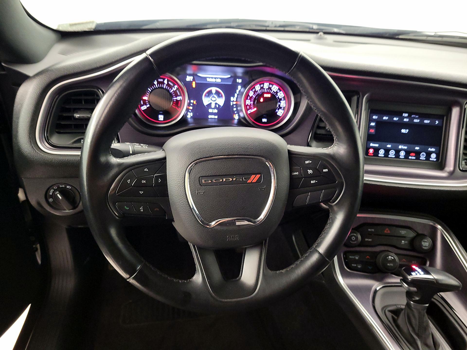 Thumbnail: 2018 Dodge Challenger - 10