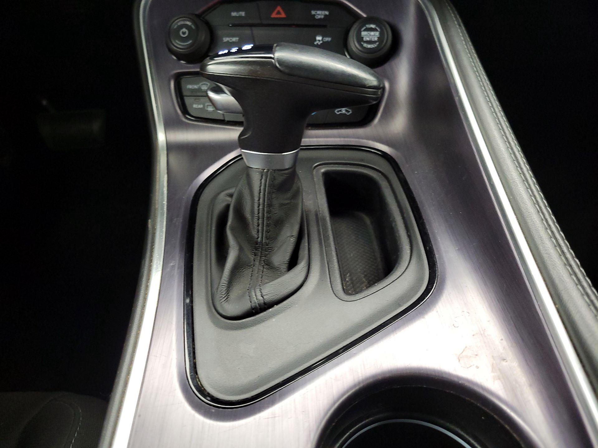 Thumbnail: 2018 Dodge Challenger - 17