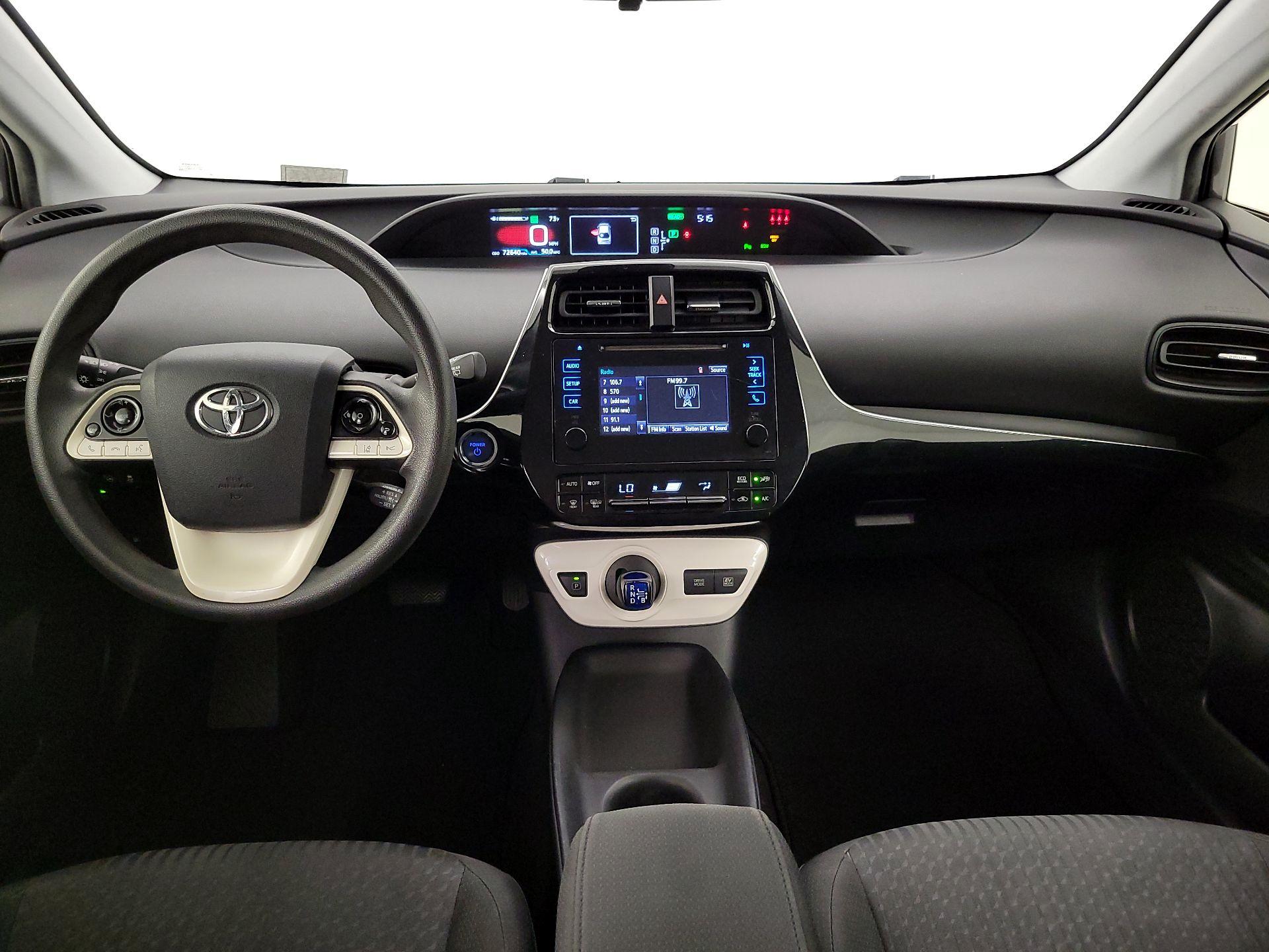 Thumbnail: 2018 Toyota Prius - 9