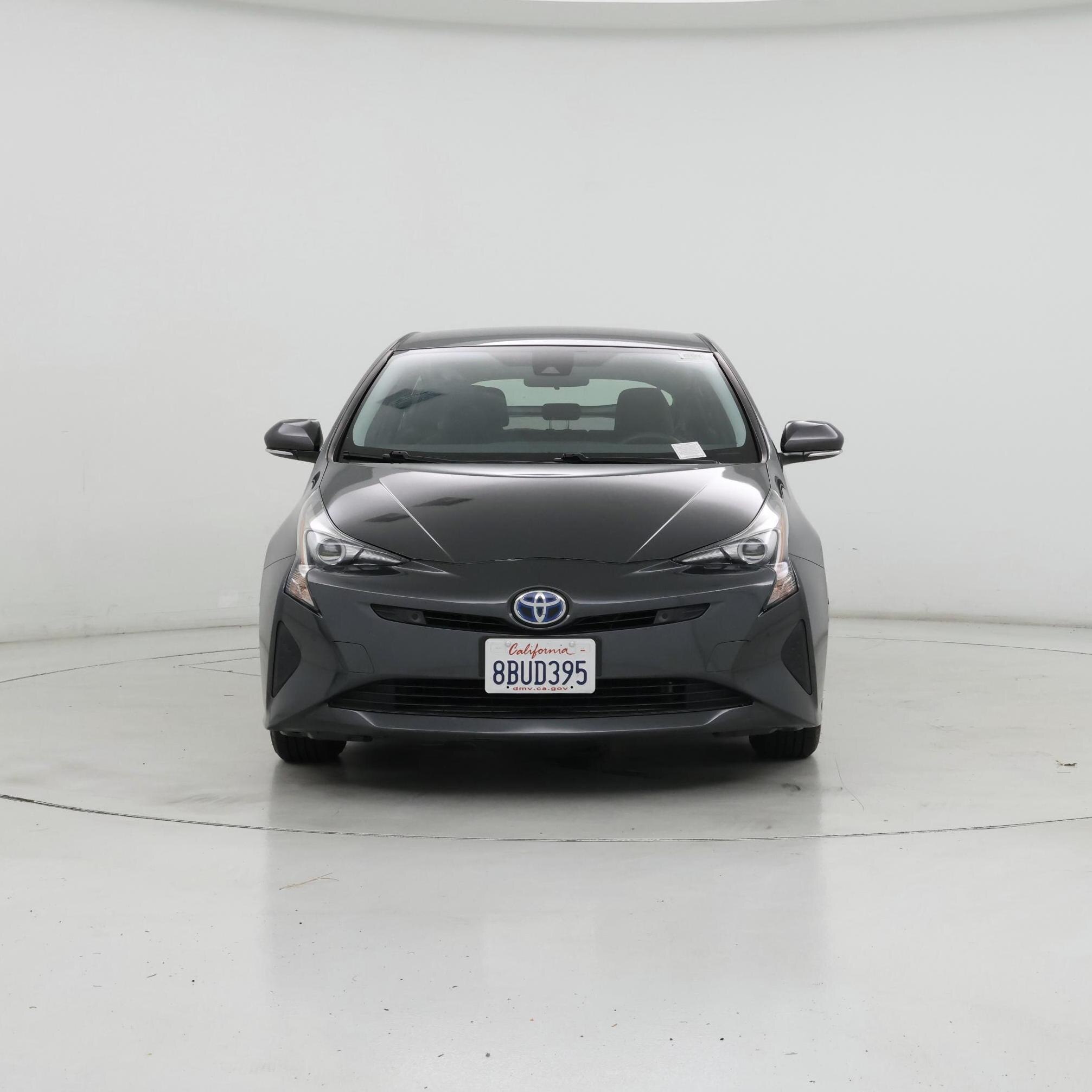 Thumbnail: 2018 Toyota Prius - 5