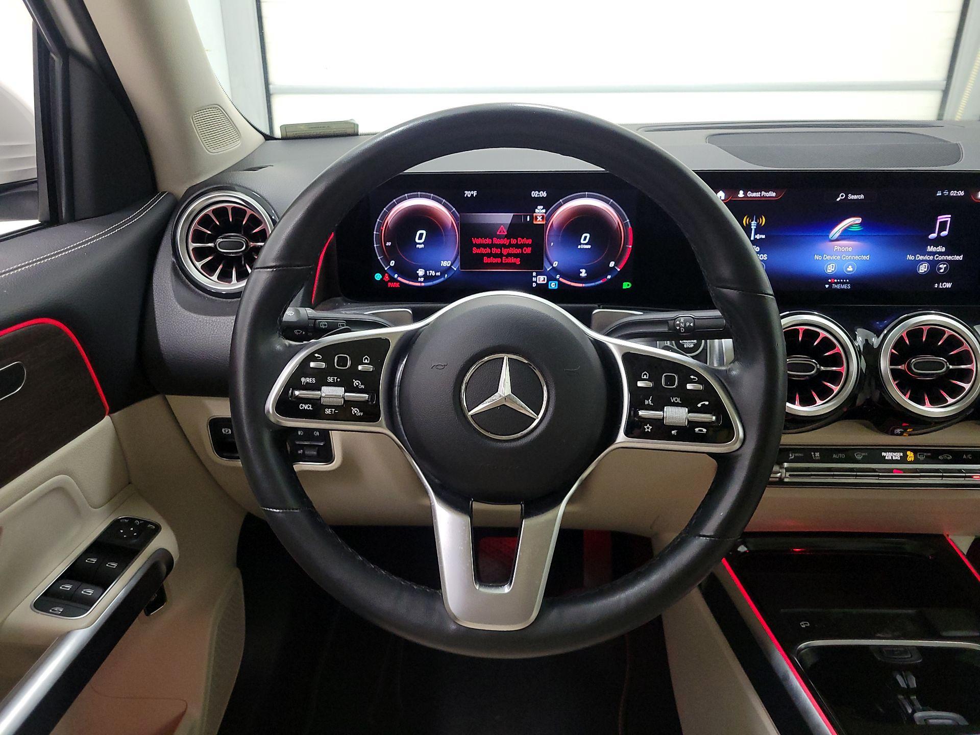 Thumbnail: 2023 Mercedes-Benz GLB - 10