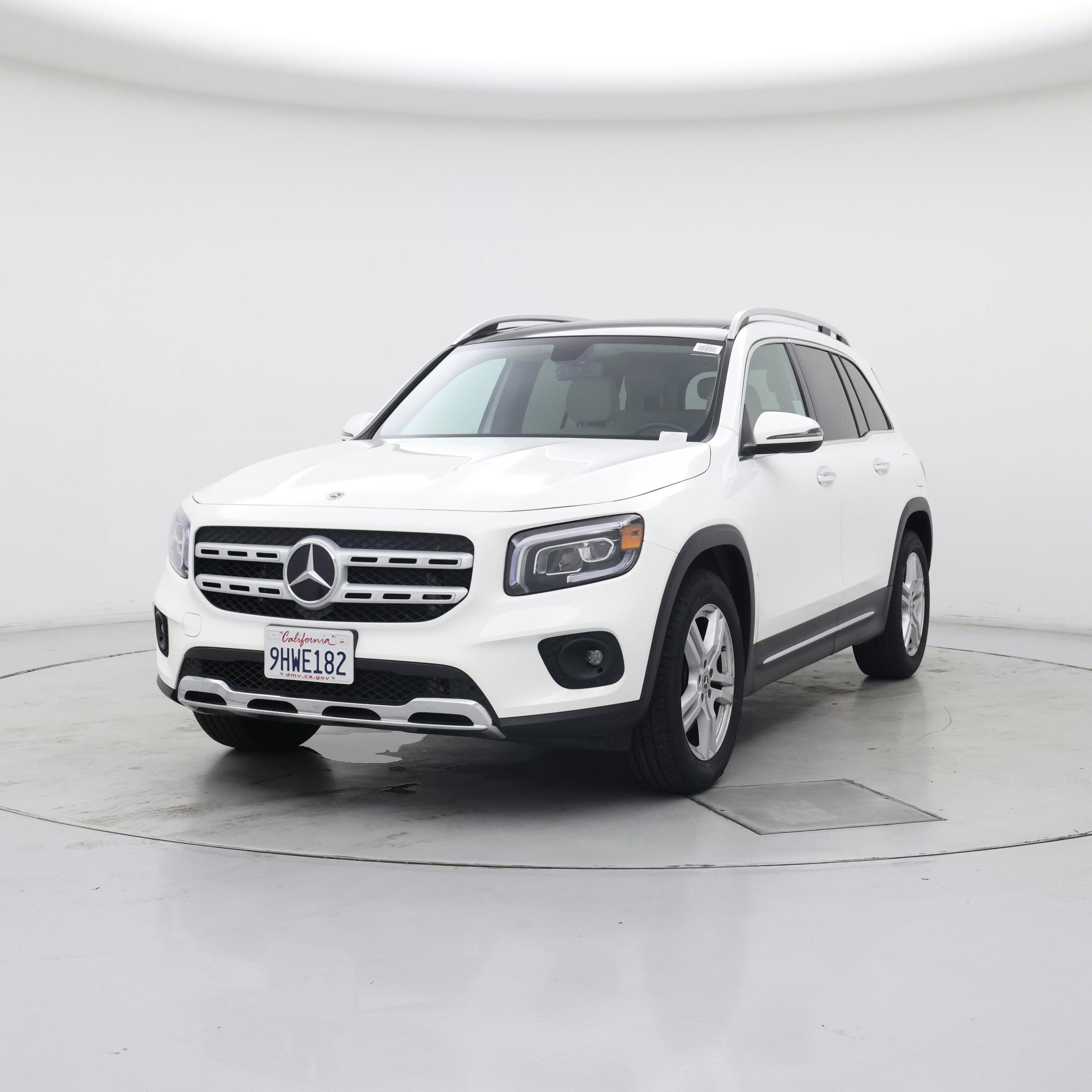 Thumbnail: 2023 Mercedes-Benz GLB - 4