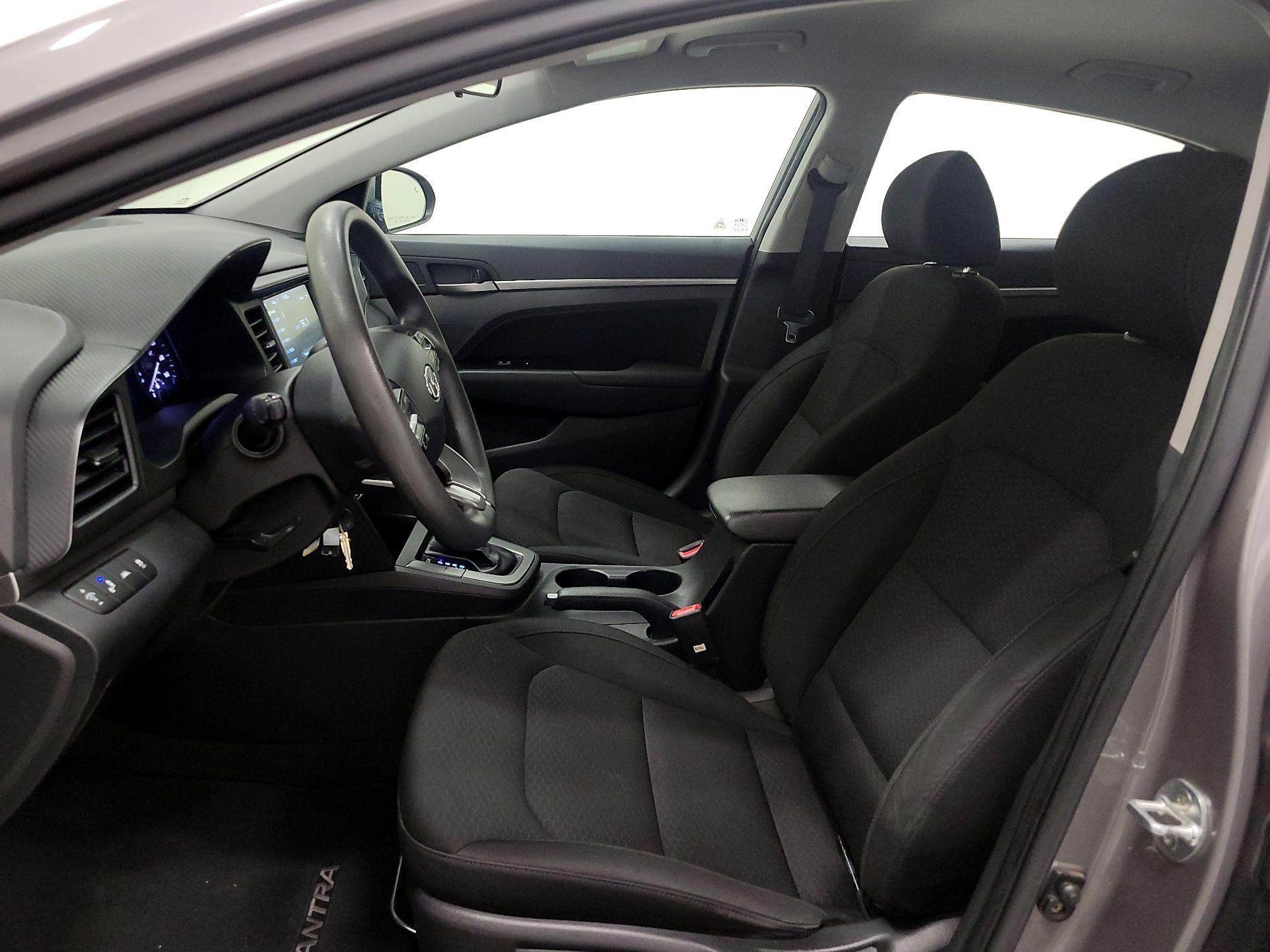 Thumbnail: 2020 Hyundai Elantra - 11