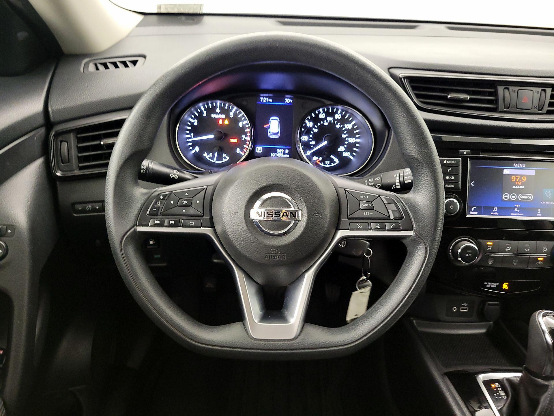 Thumbnail: 2018 Nissan Rogue - 10