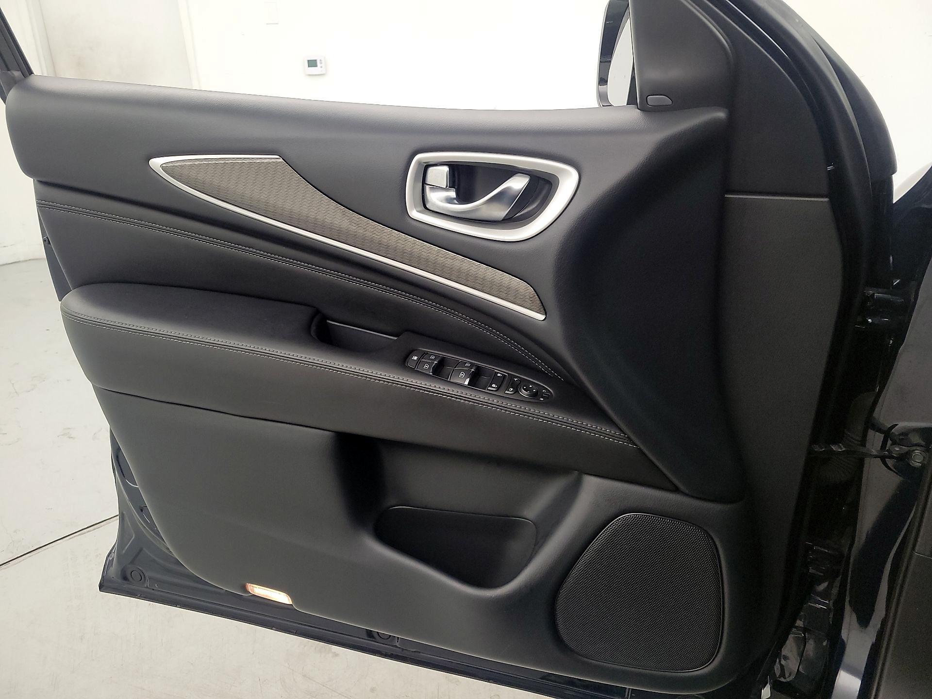 Thumbnail: 2020 INFINITI QX60 - 12