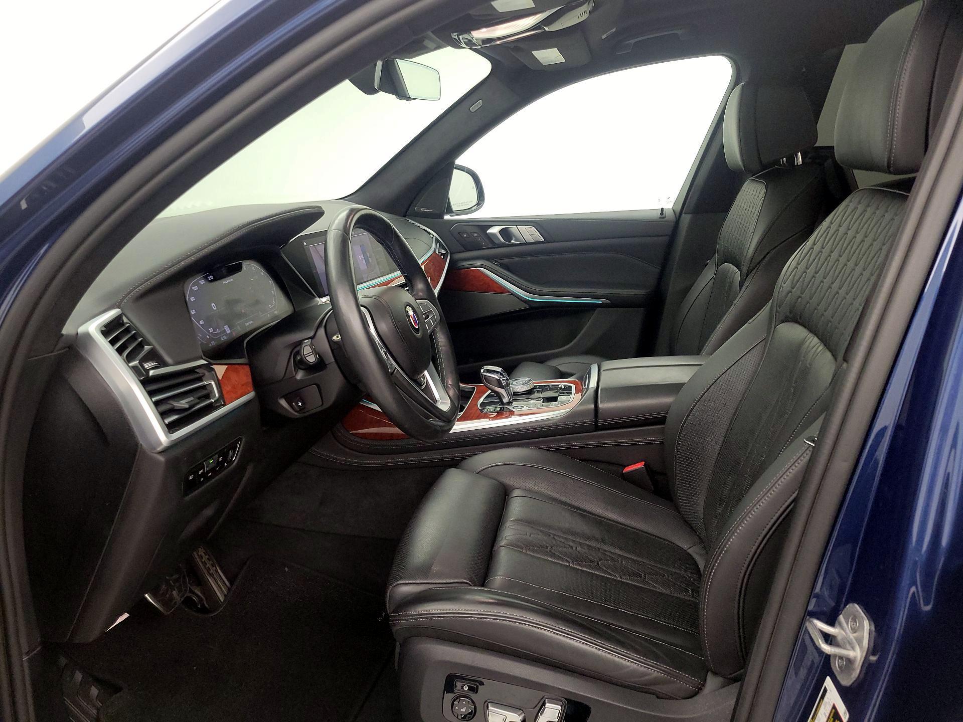 Thumbnail: 2021 BMW X7 - 9