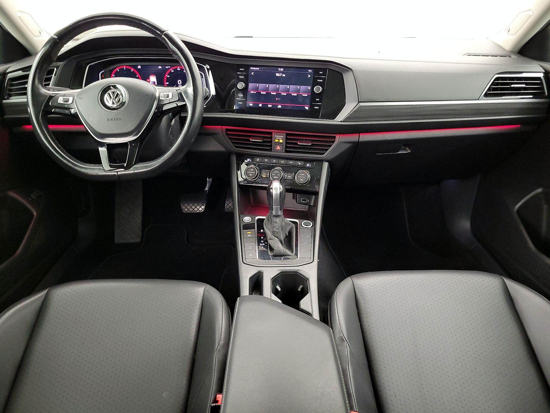 Thumbnail: 2019 Volkswagen Jetta - 9