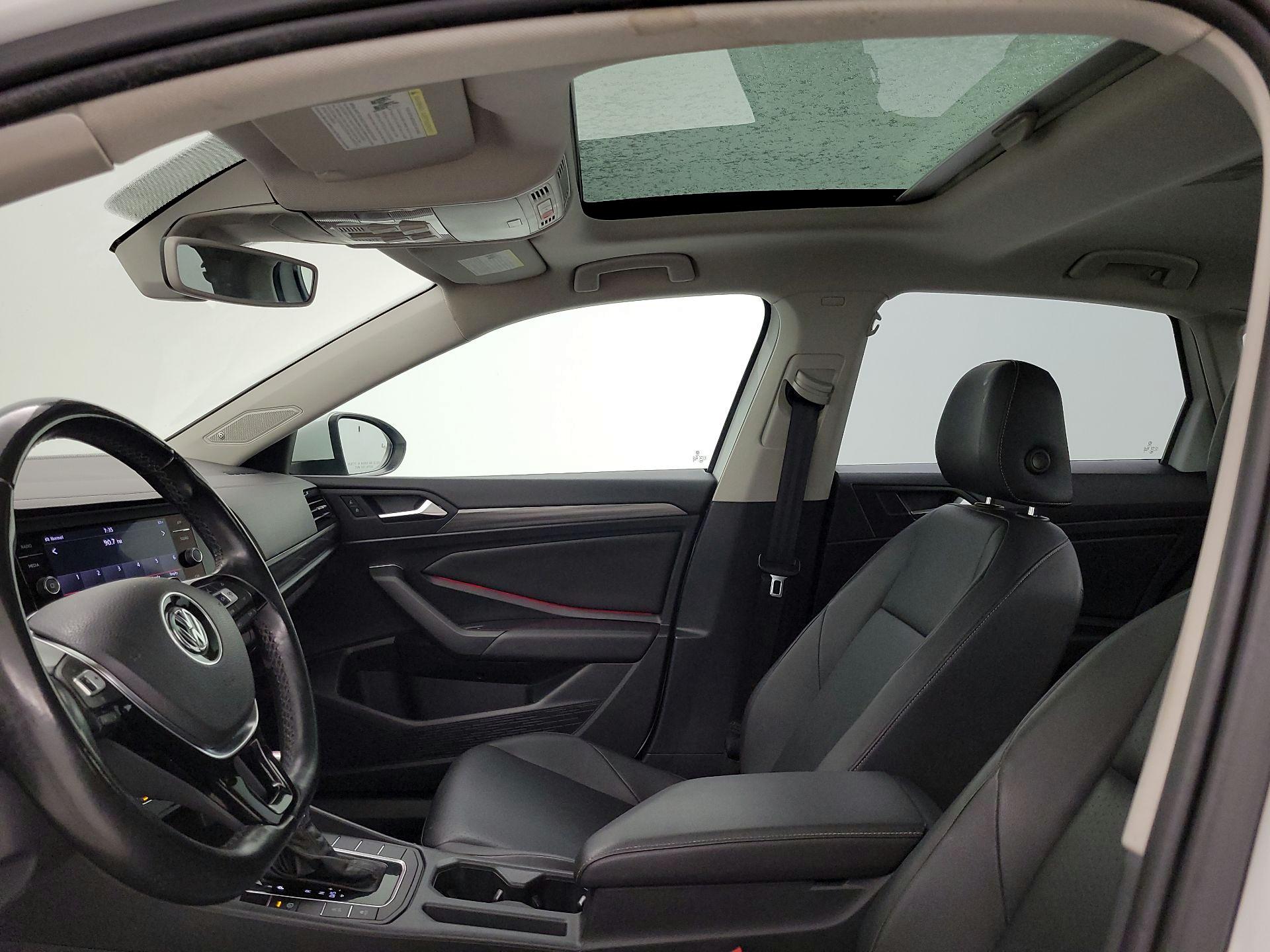 Thumbnail: 2019 Volkswagen Jetta - 19