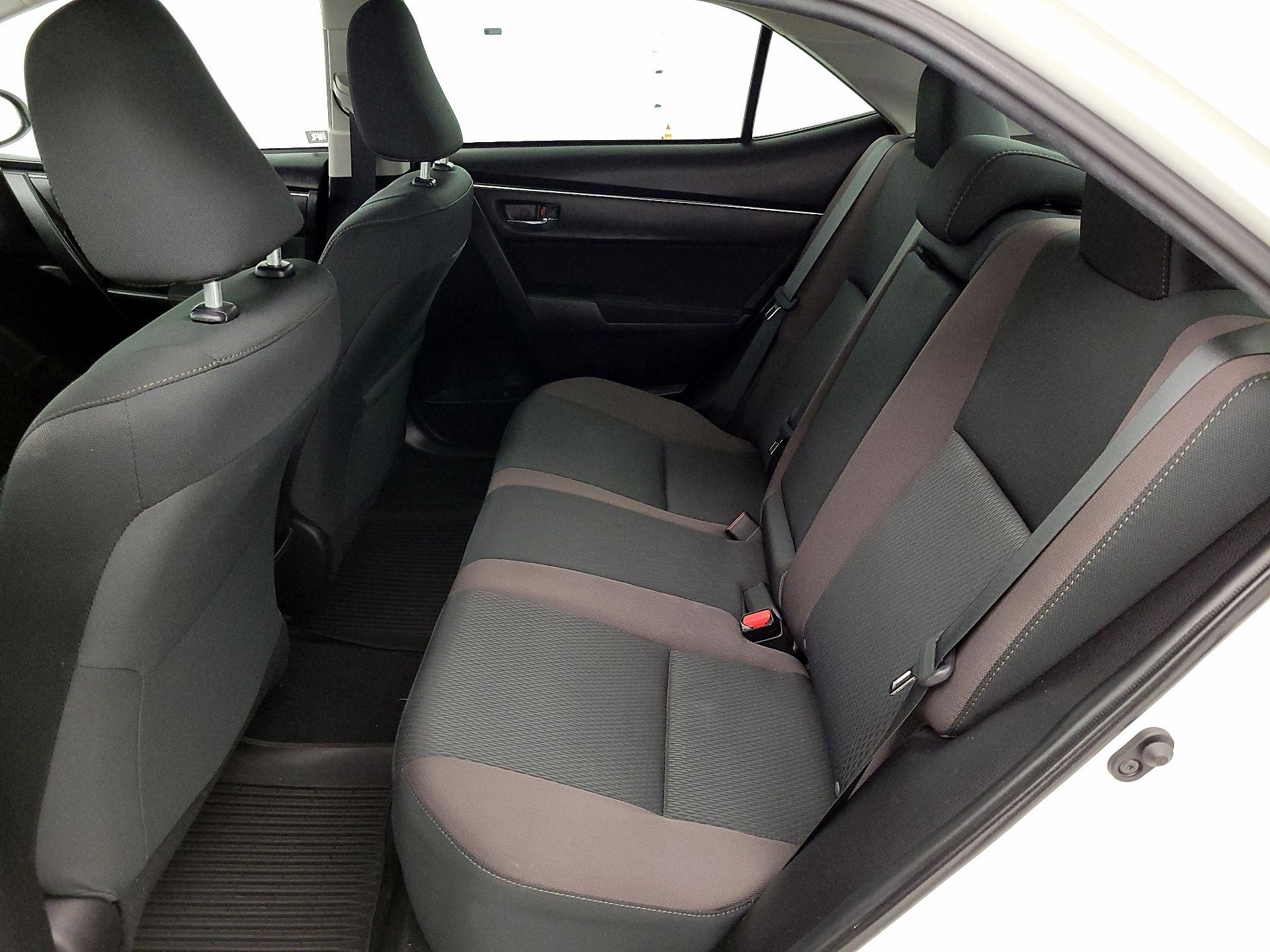 Thumbnail: 2019 Toyota Corolla - 19