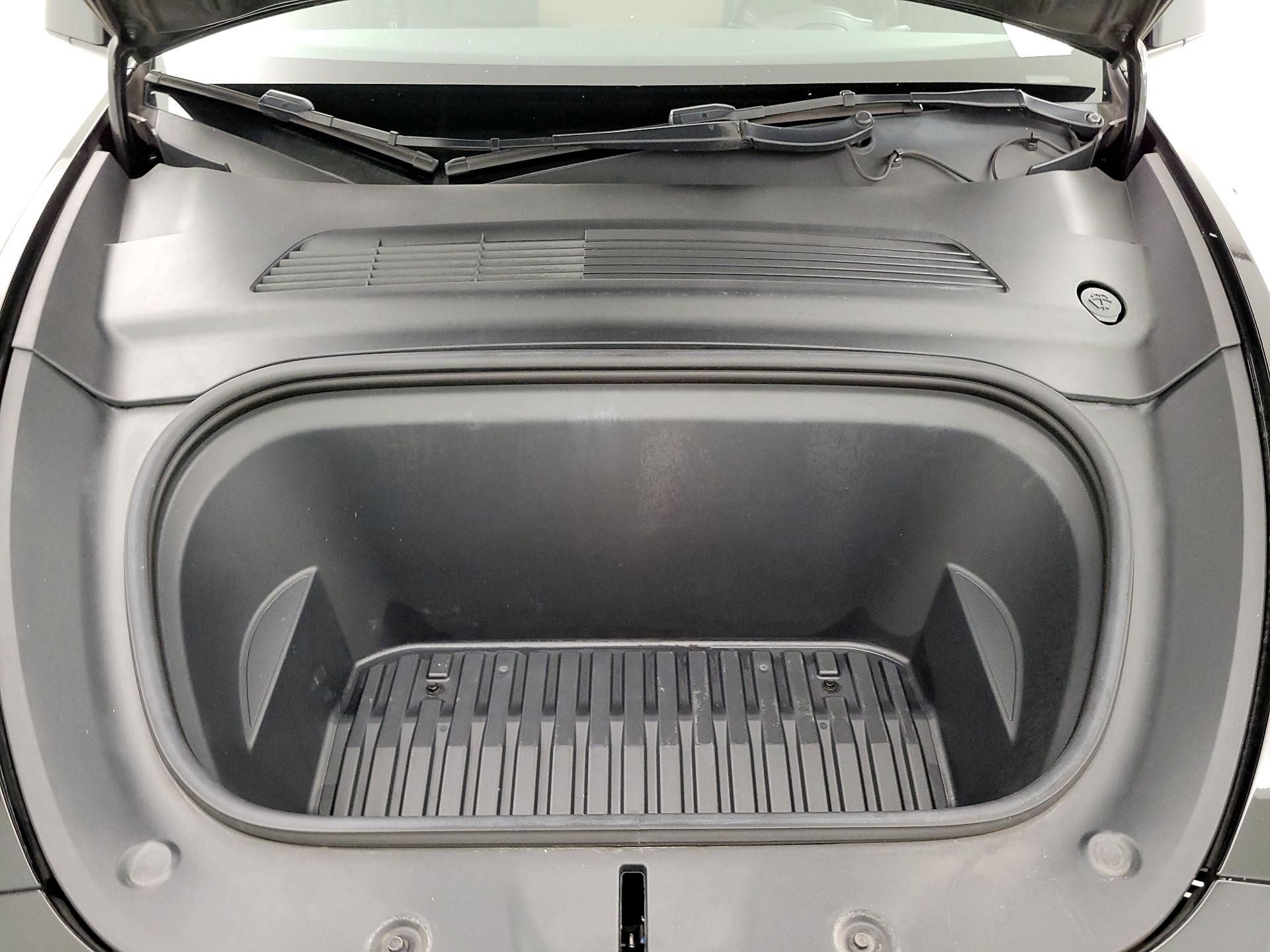 Thumbnail: 2021 Tesla Model Y - 20