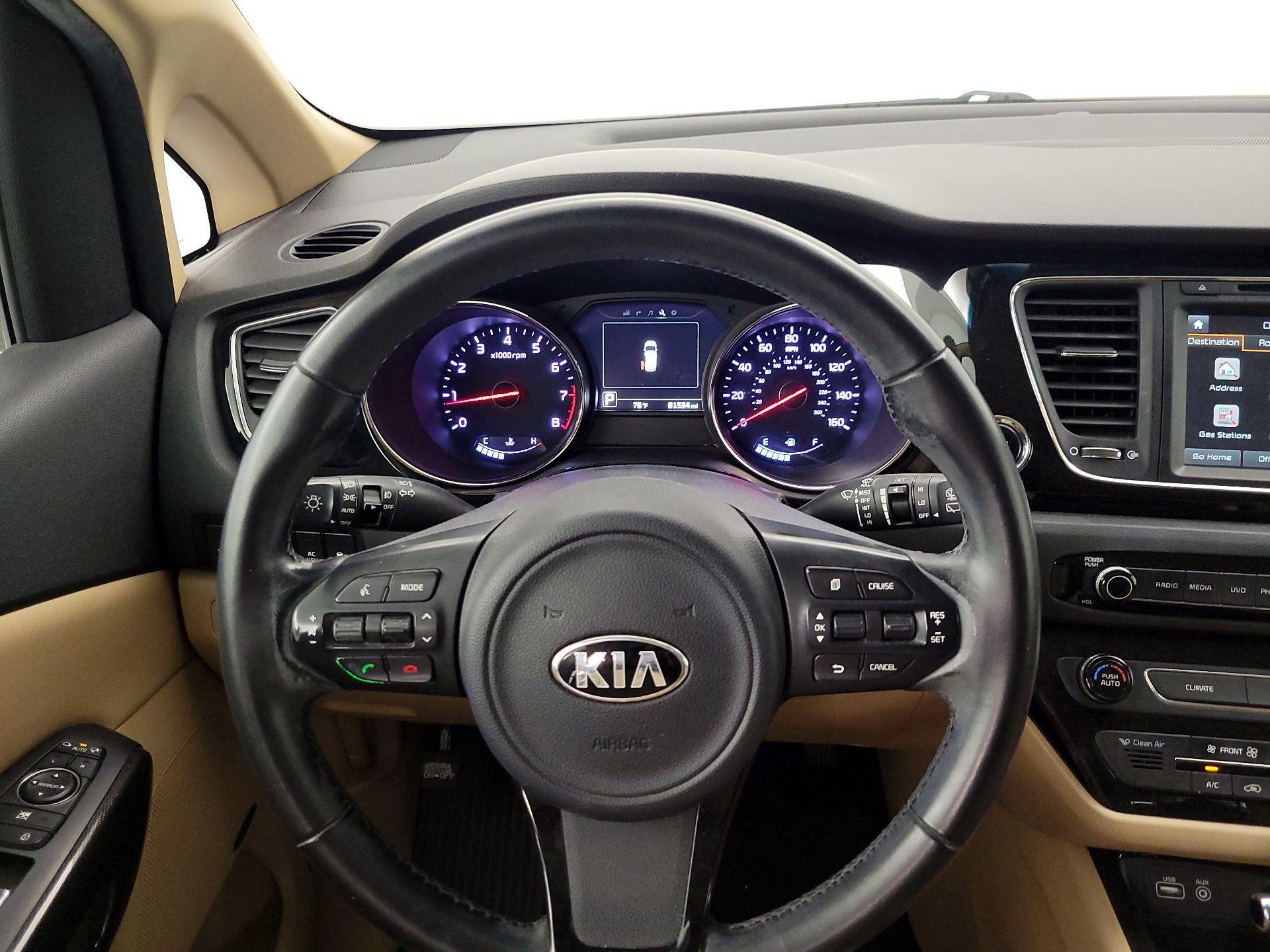 Thumbnail: 2016 Kia Sedona - 10