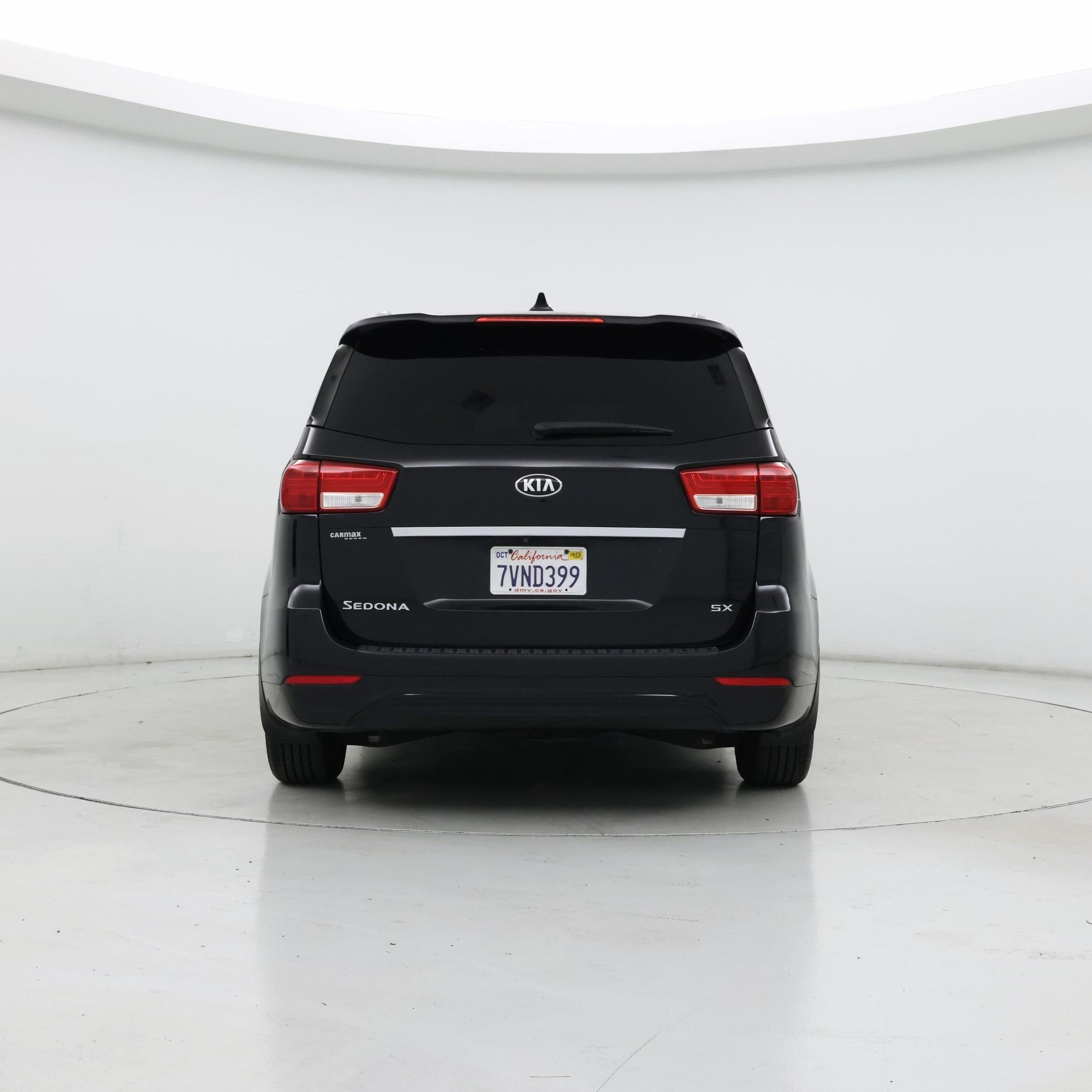 Thumbnail: 2016 Kia Sedona - 6