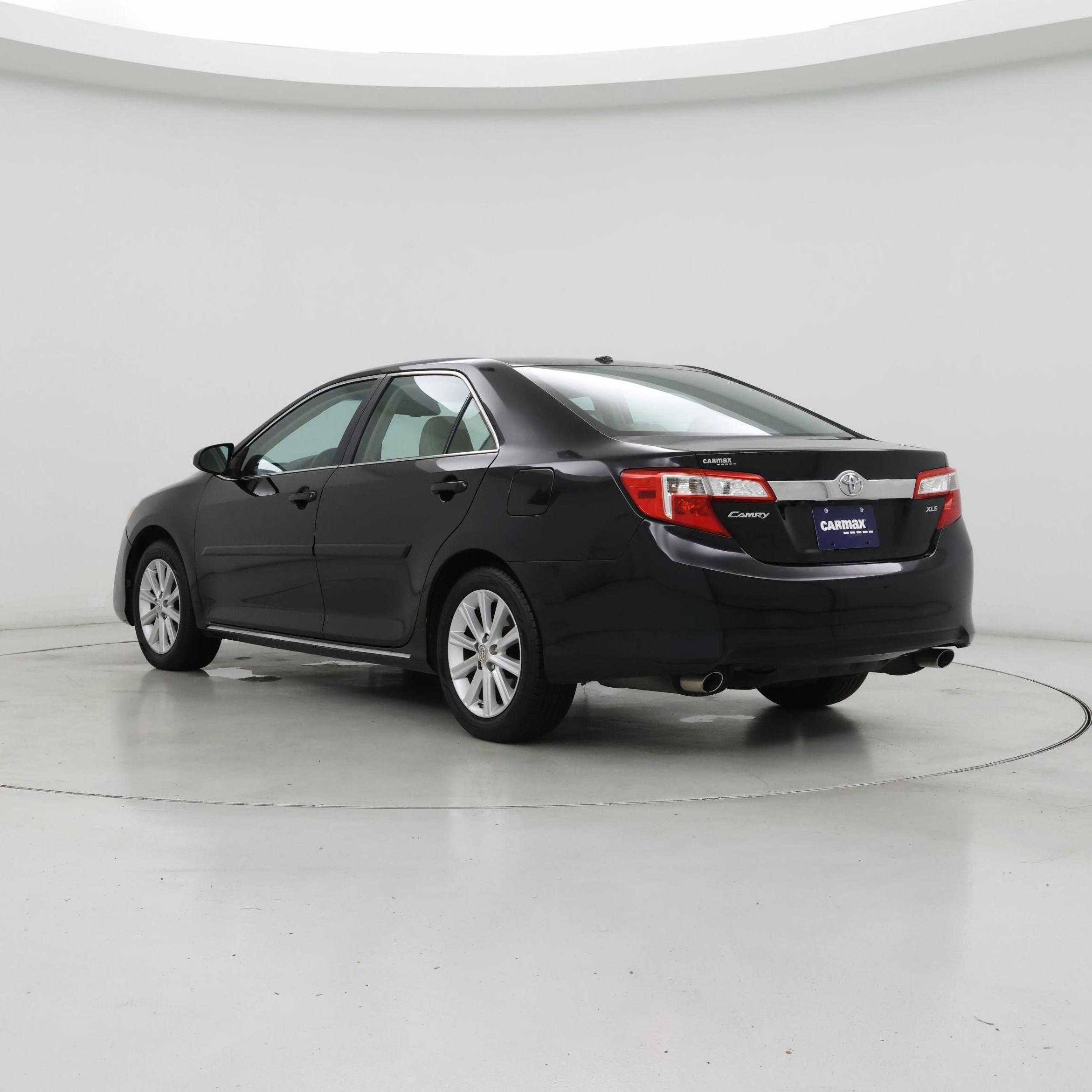 Thumbnail: 2013 Toyota Camry - 2