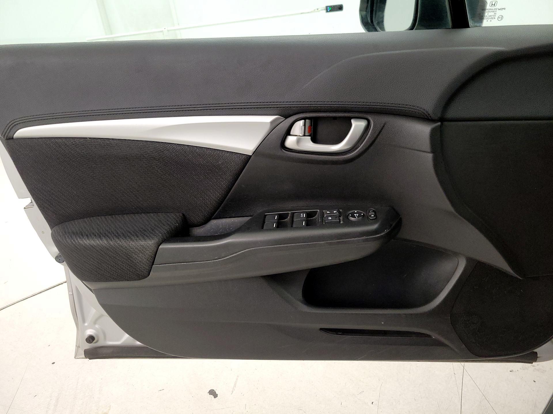 Thumbnail: 2013 Honda Civic - 12