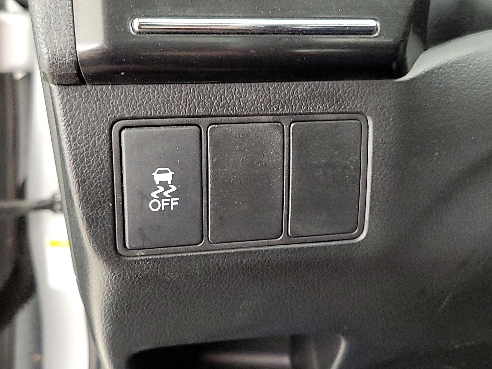 Thumbnail: 2013 Honda Civic - 13