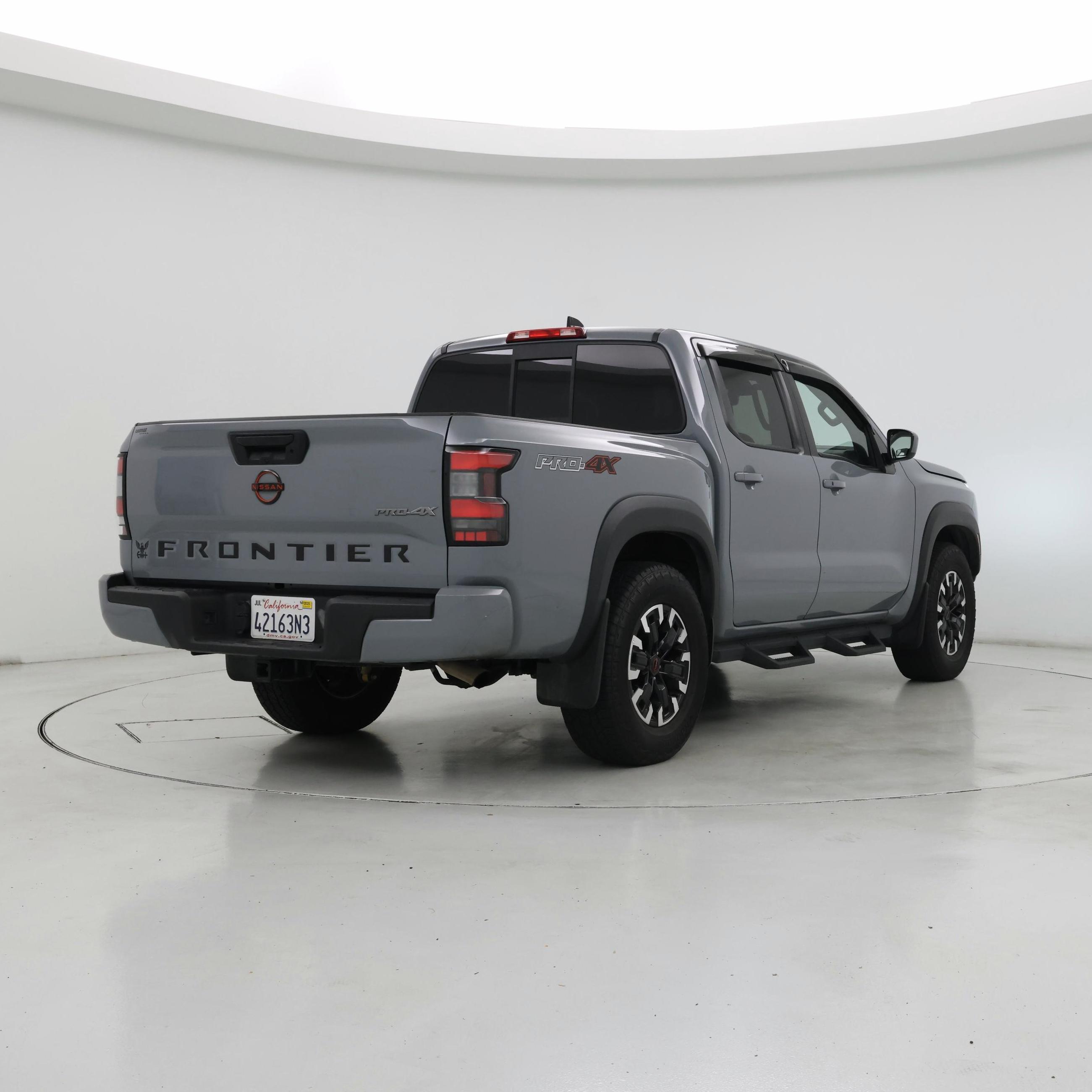 Thumbnail: 2022 Nissan Frontier - 8