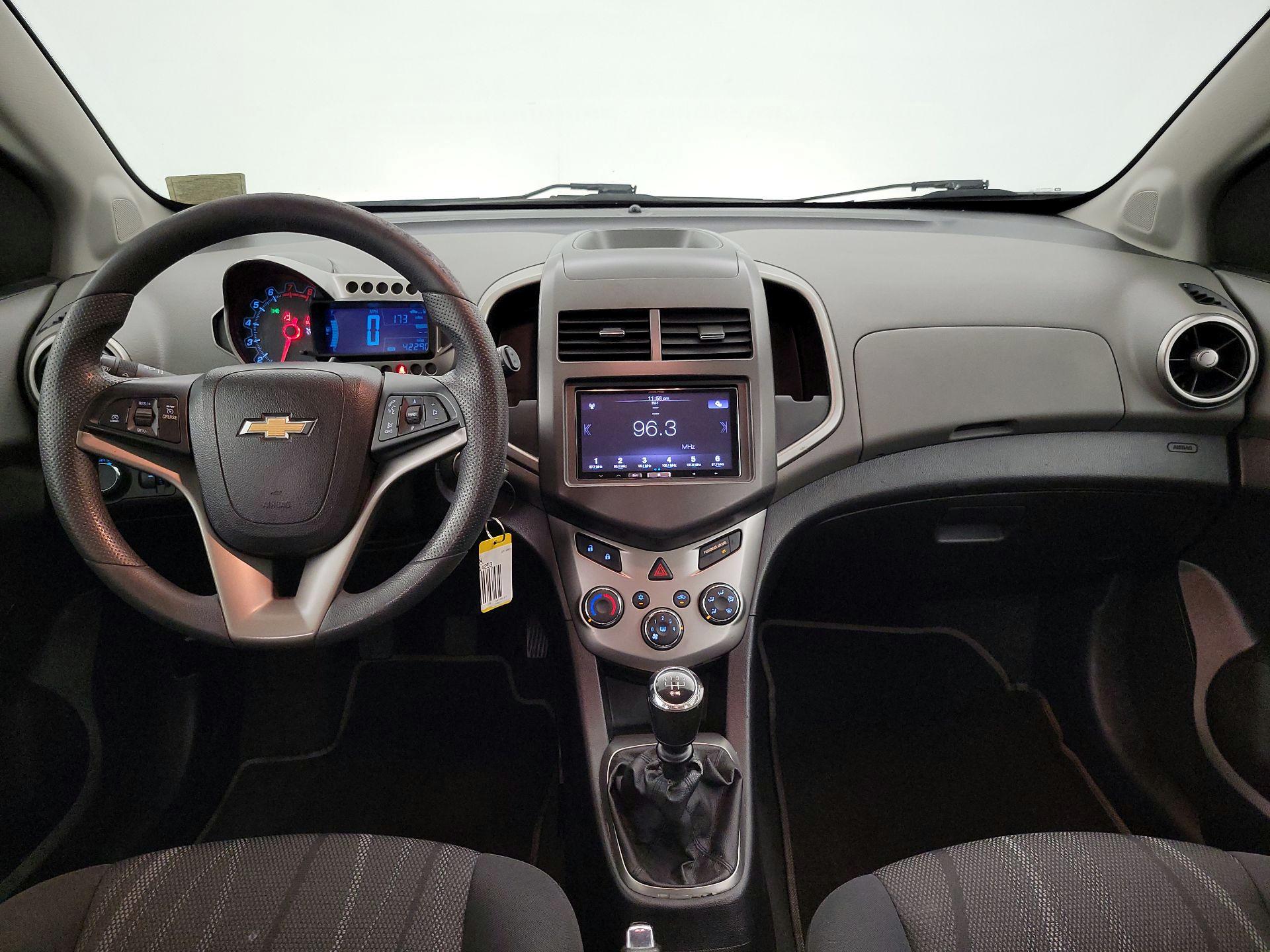Thumbnail: 2016 Chevrolet Sonic - 9