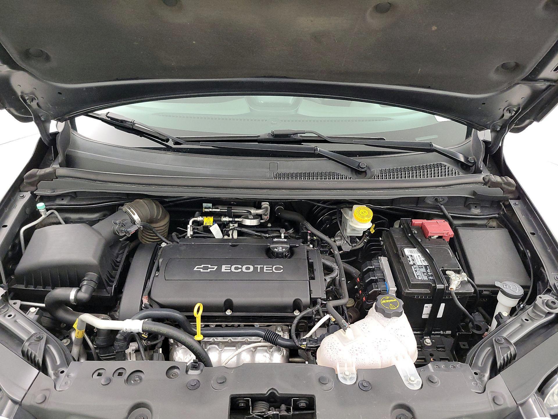 Thumbnail: 2016 Chevrolet Sonic - 20
